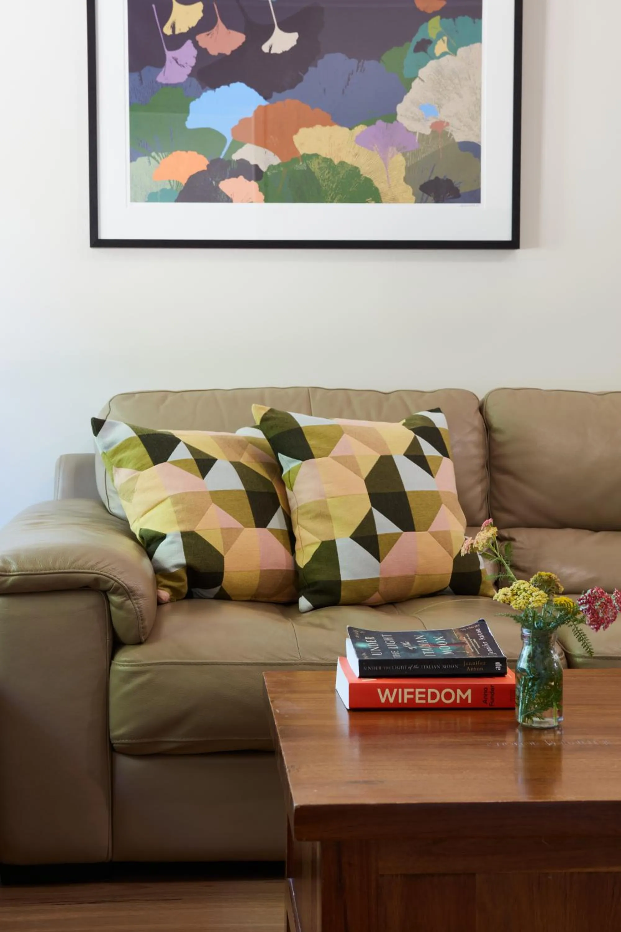 Living room in Goldfield Holiday Units