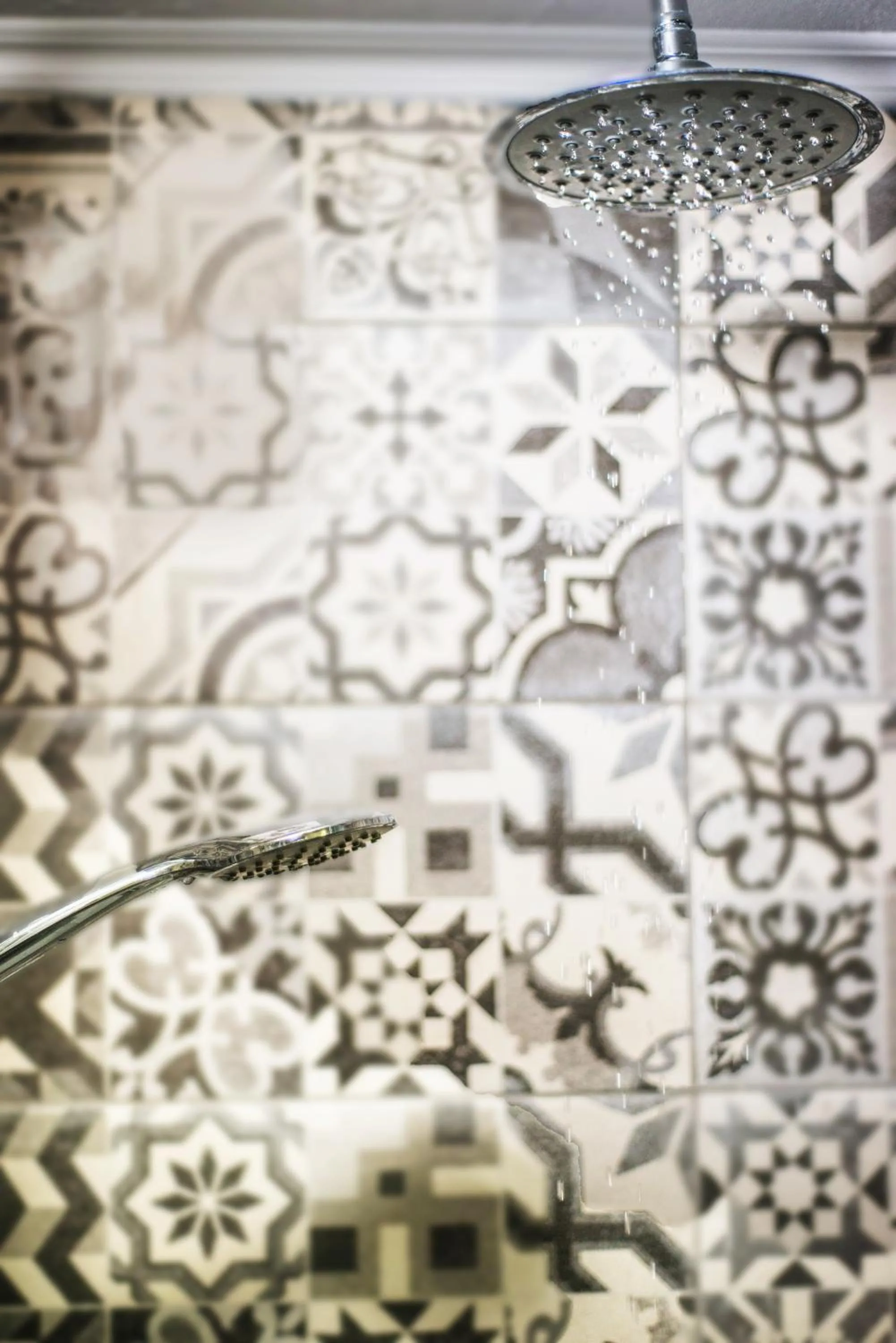 Shower in Stefania Studios by Estia