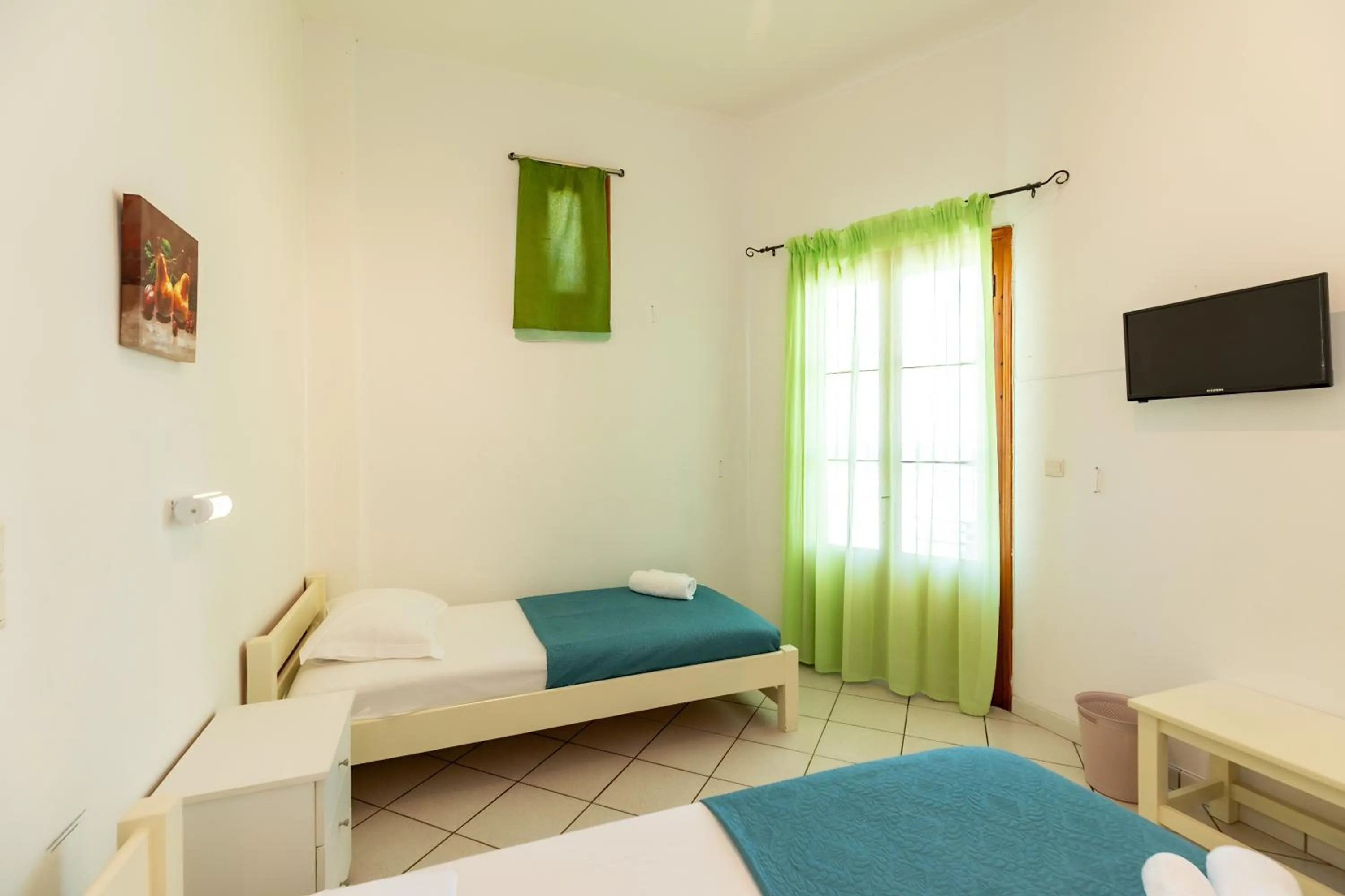 Froudi Rooms