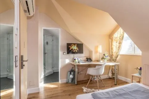 Bed in Ammersee-Hotel