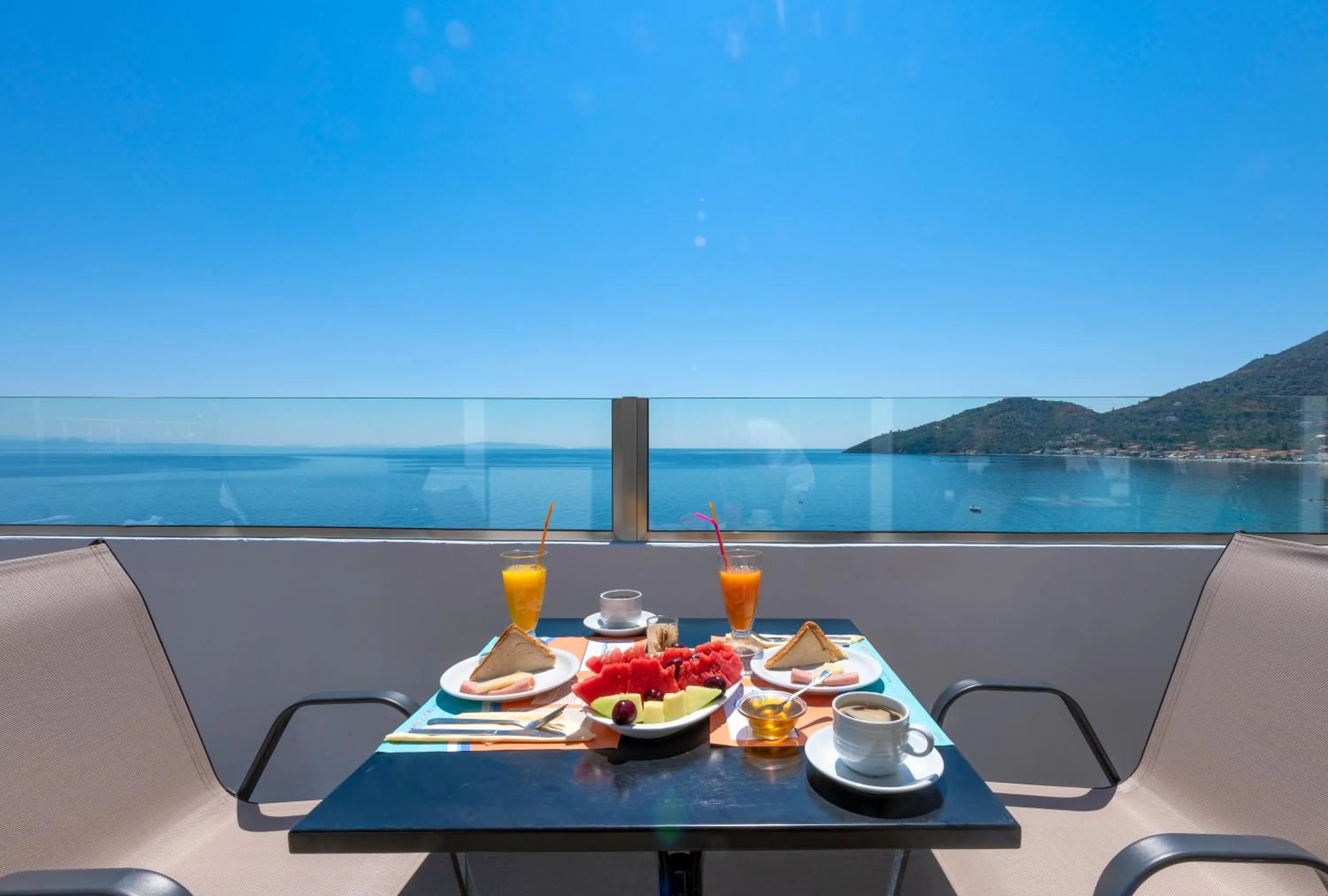 Restaurant/places to eat in Paraskevas Boutique Hotel