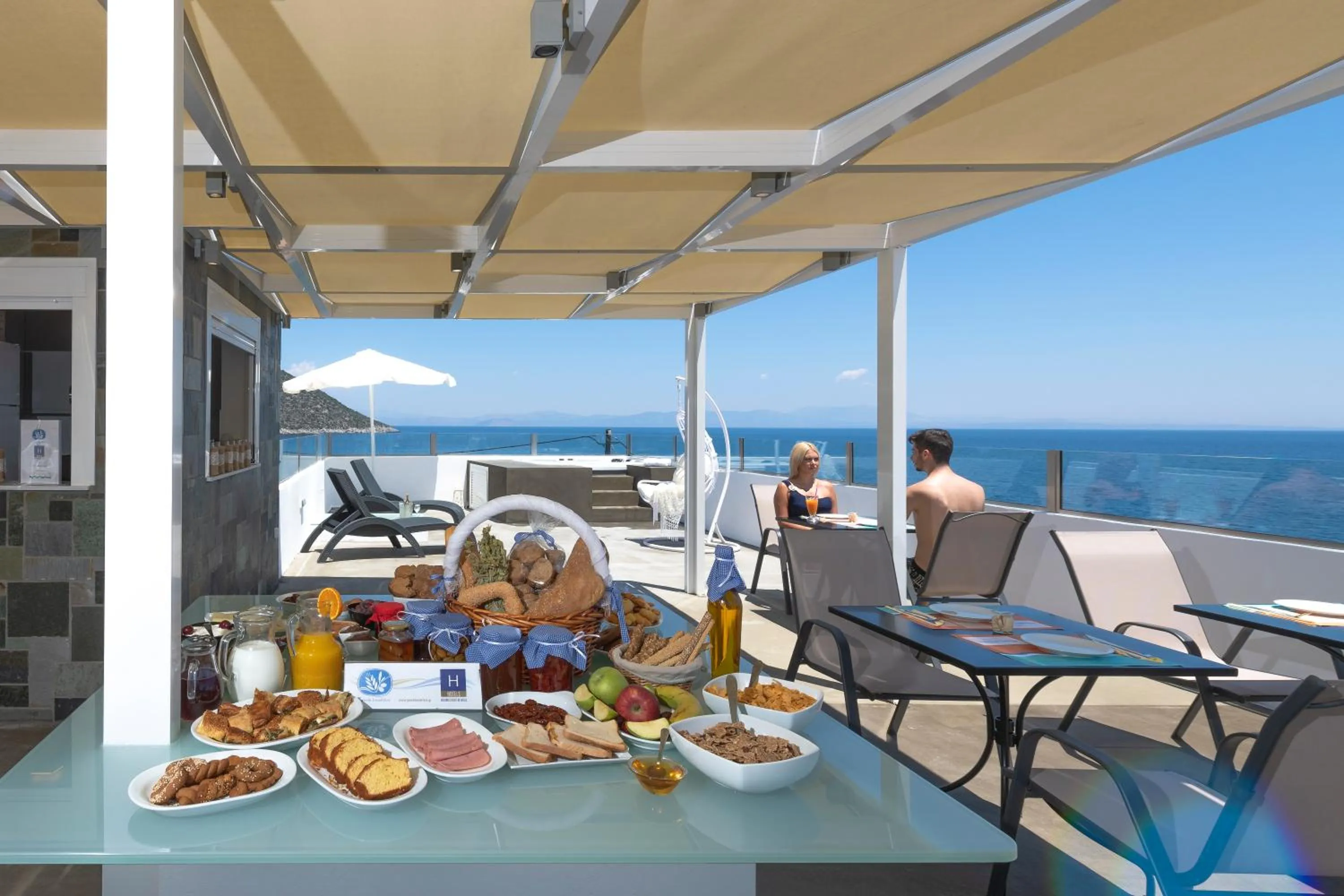 Restaurant/places to eat in Paraskevas Boutique Hotel