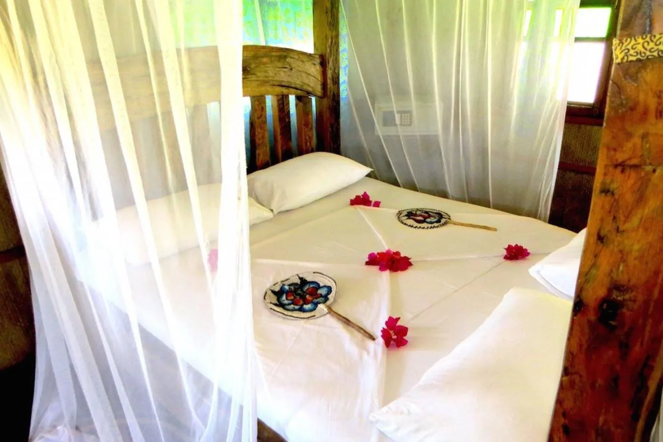 Bed in Pemba Eco Lodge