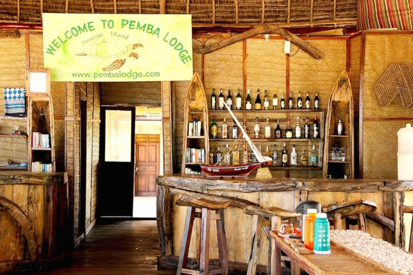 Restaurant/places to eat in Pemba Eco Lodge