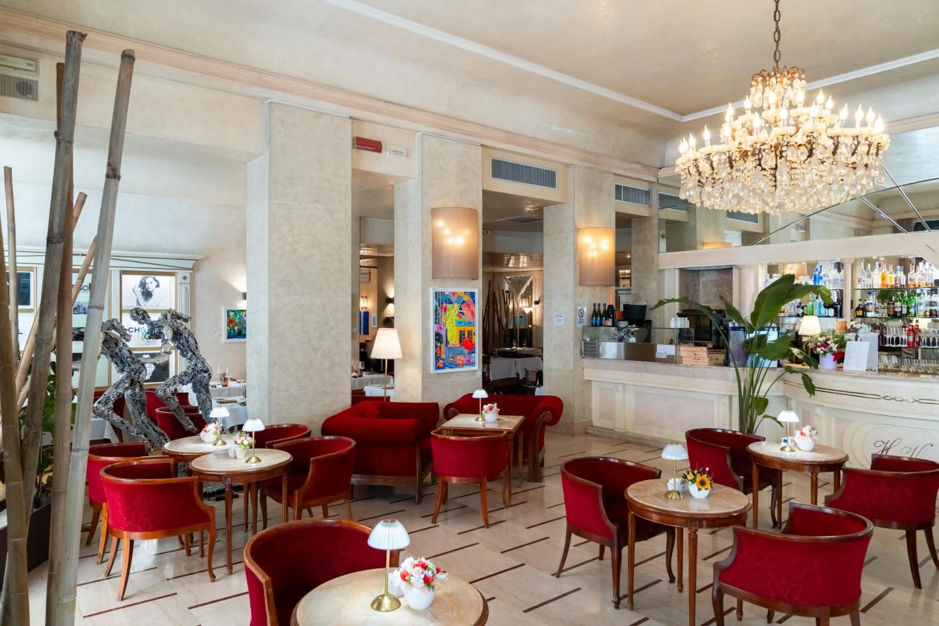 Restaurant/places to eat in Hotel Vittoria