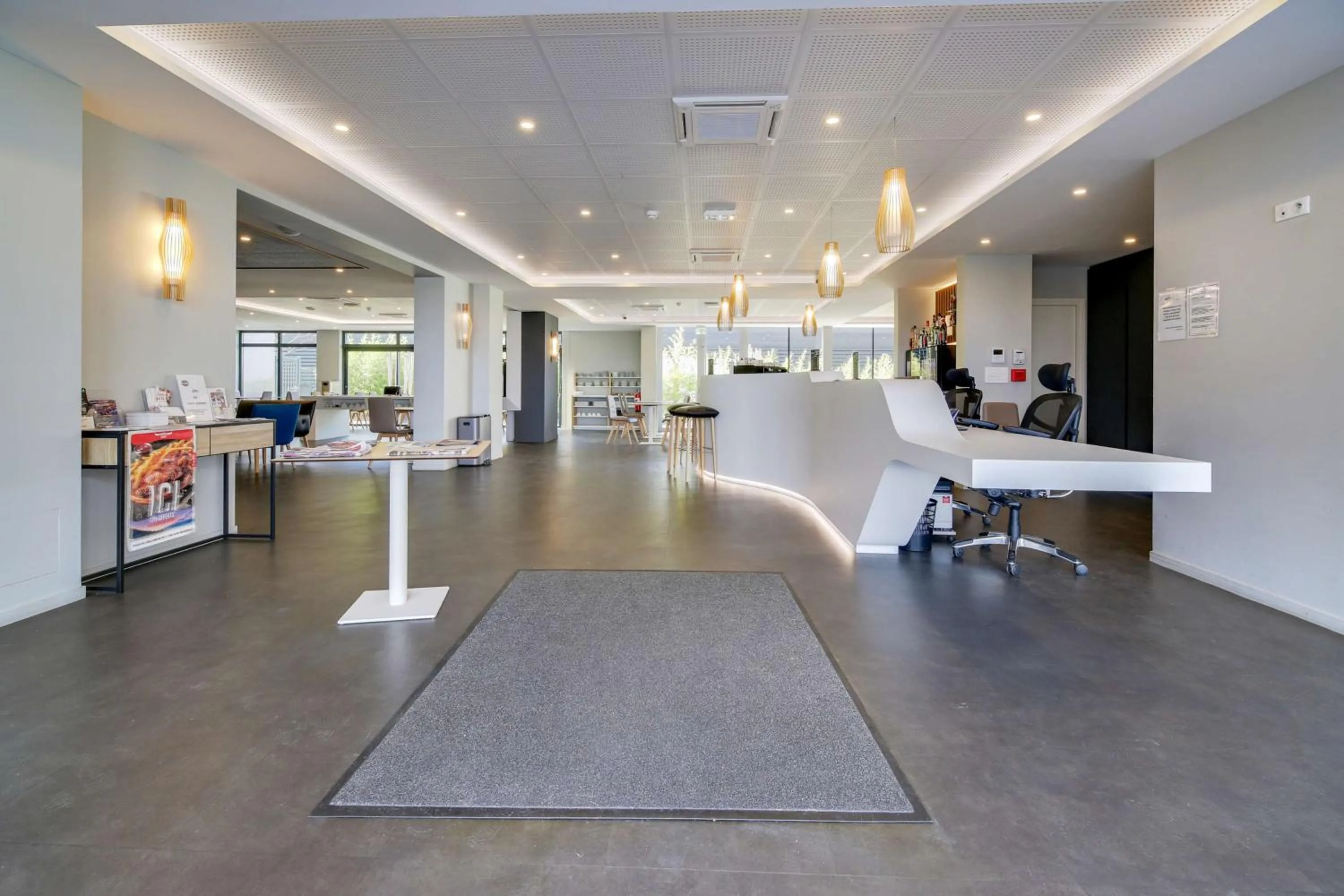 Lobby or reception in Brit Hotel Confort Saint-Dizier