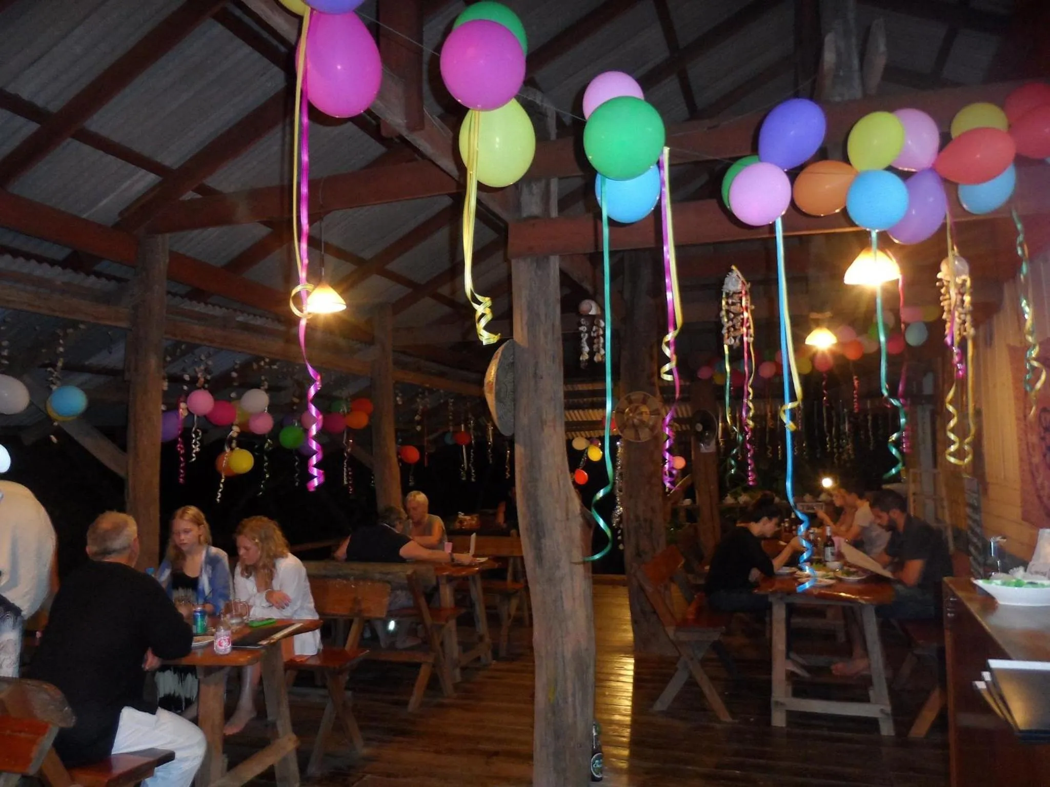 Dining area in Jungle Hill Beach Bungalow