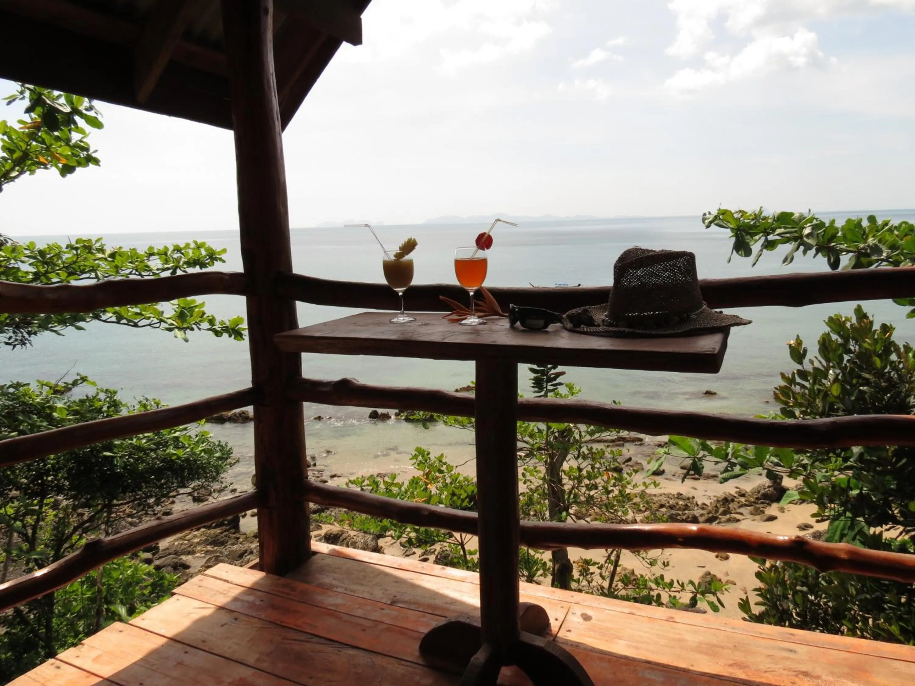 Balcony/Terrace in Jungle Hill Beach Bungalow