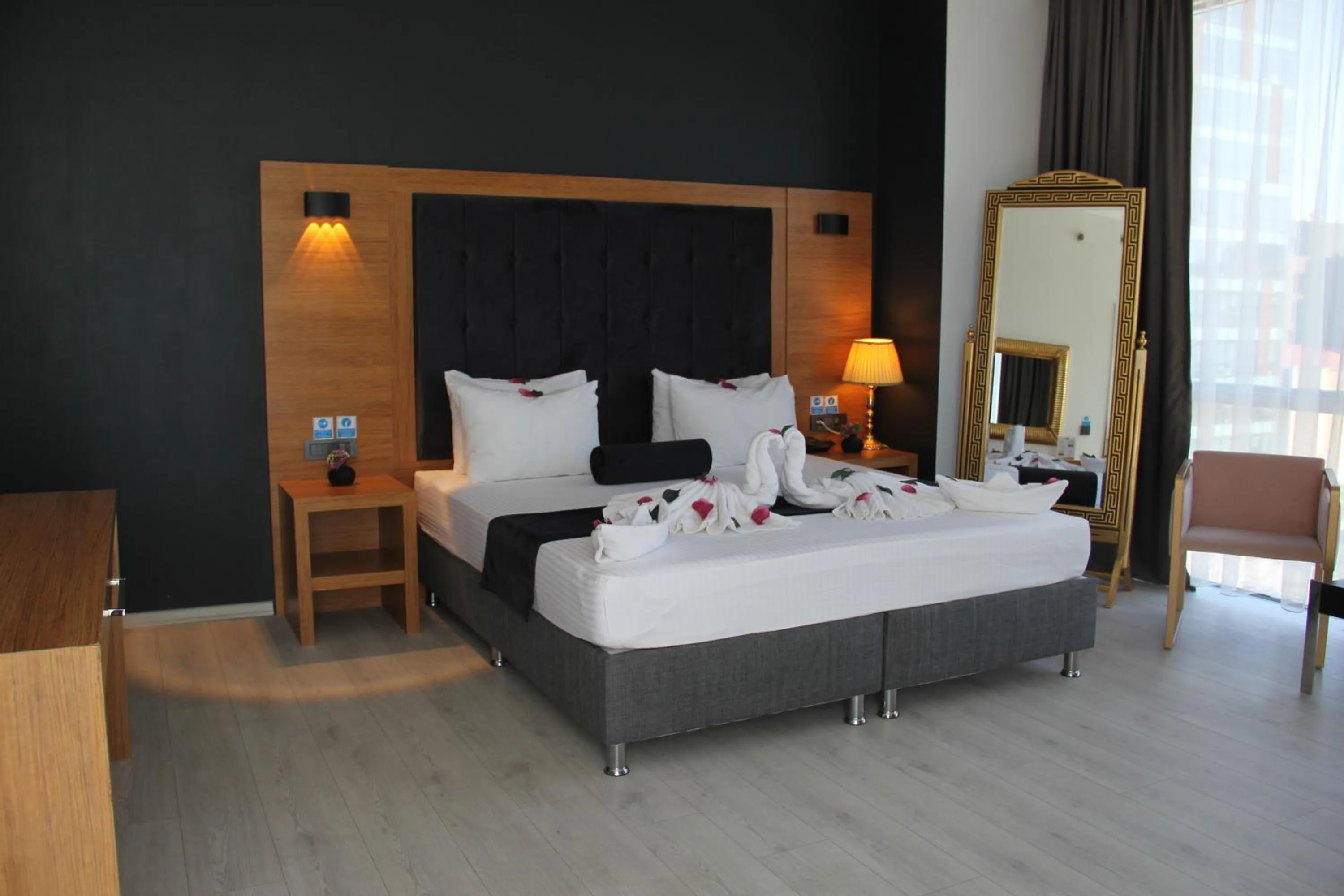 Bed in Asia Artemis Suit Hotel İstanbul