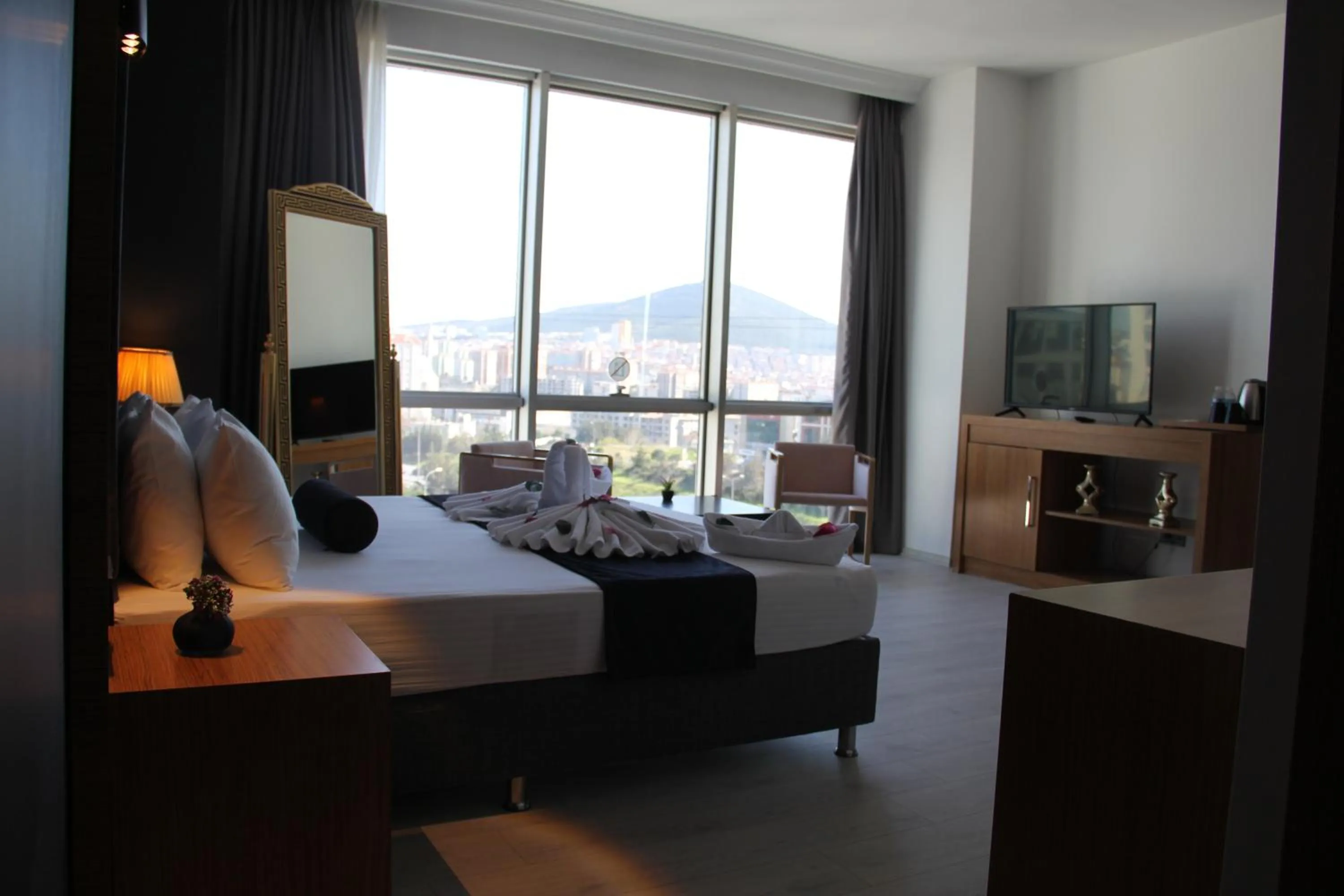 Bed in Asia Artemis Suit Hotel İstanbul