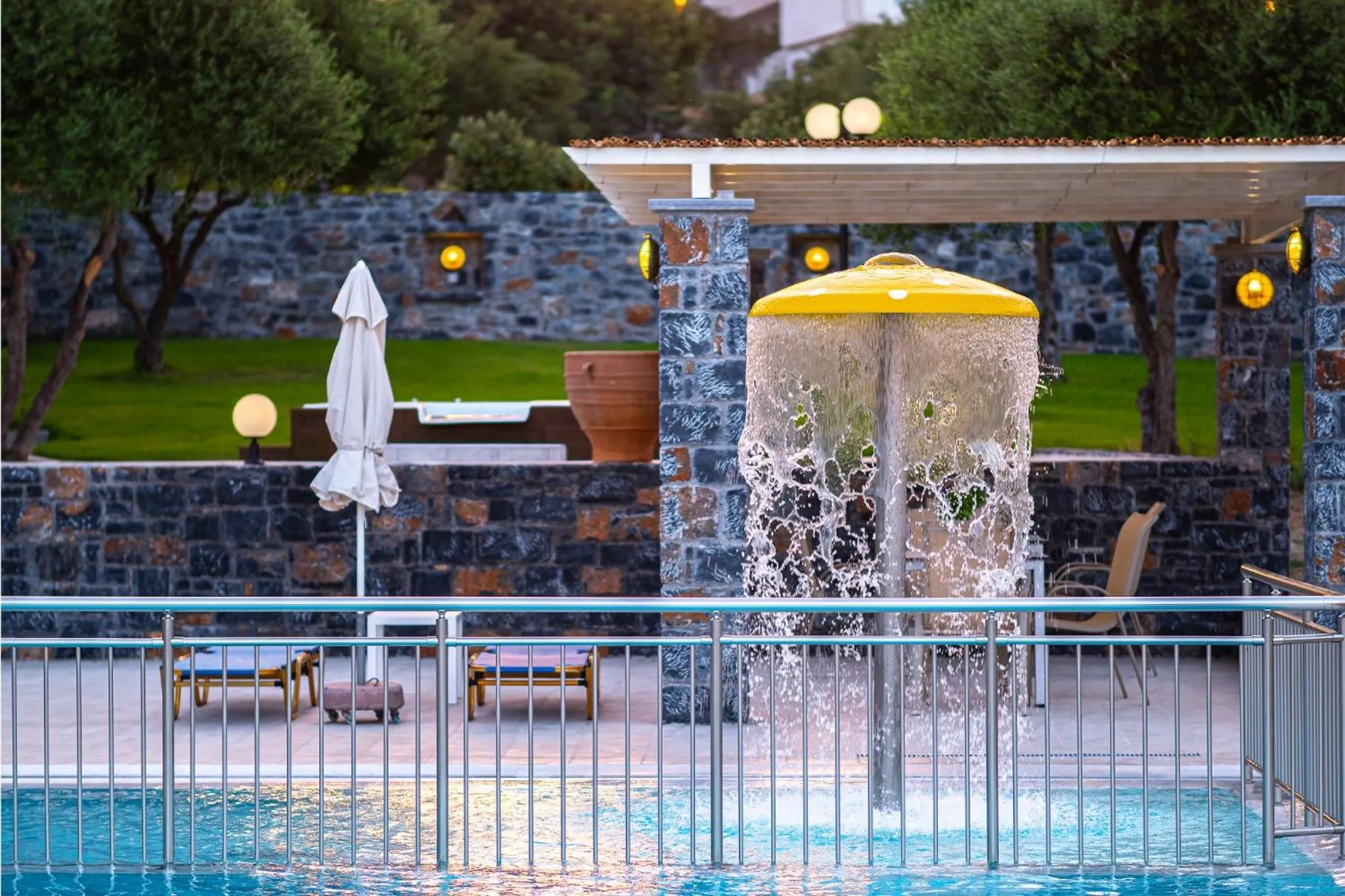 Swimming pool in Villa Vicky