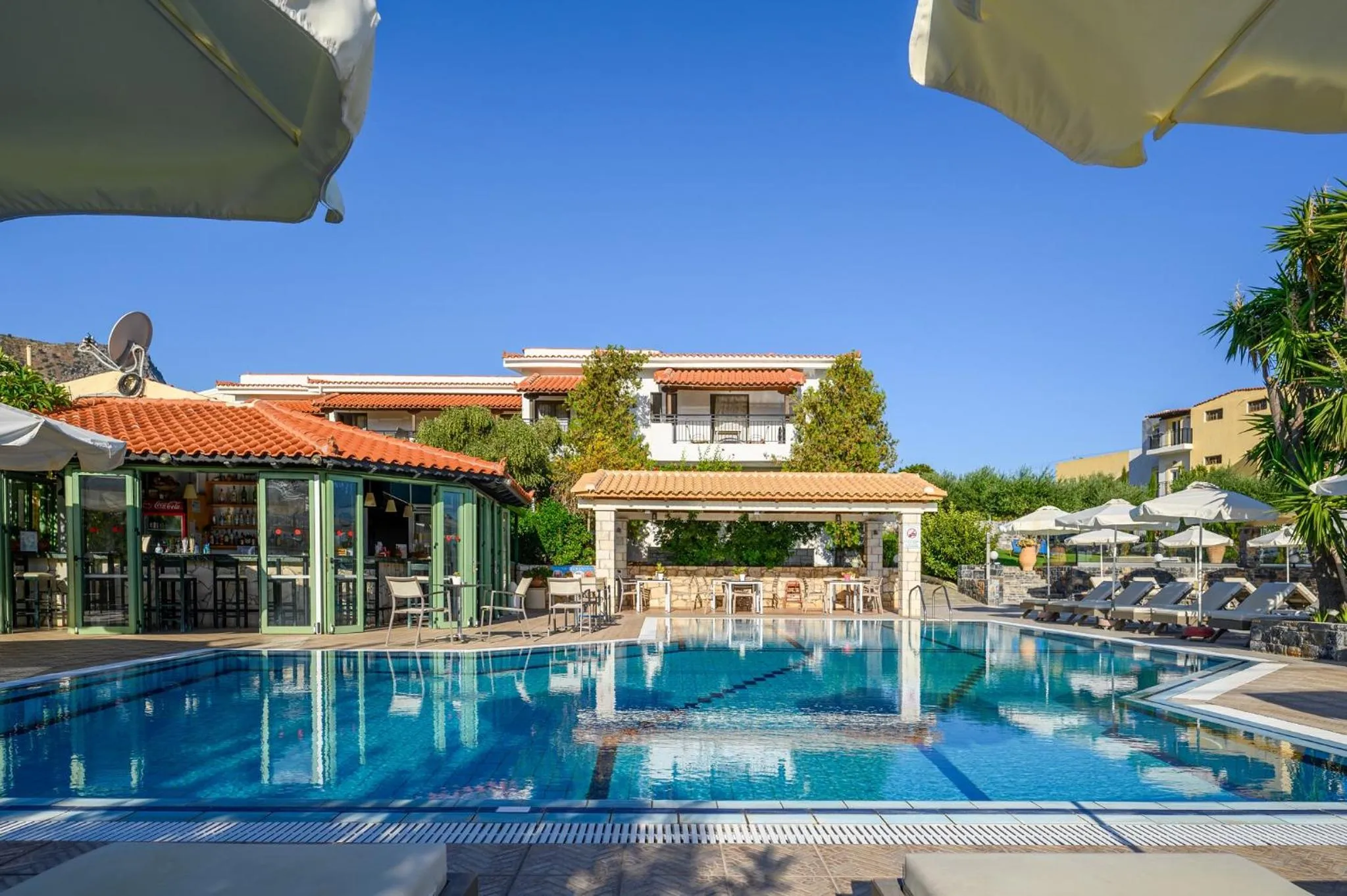 Swimming pool in Villa Vicky