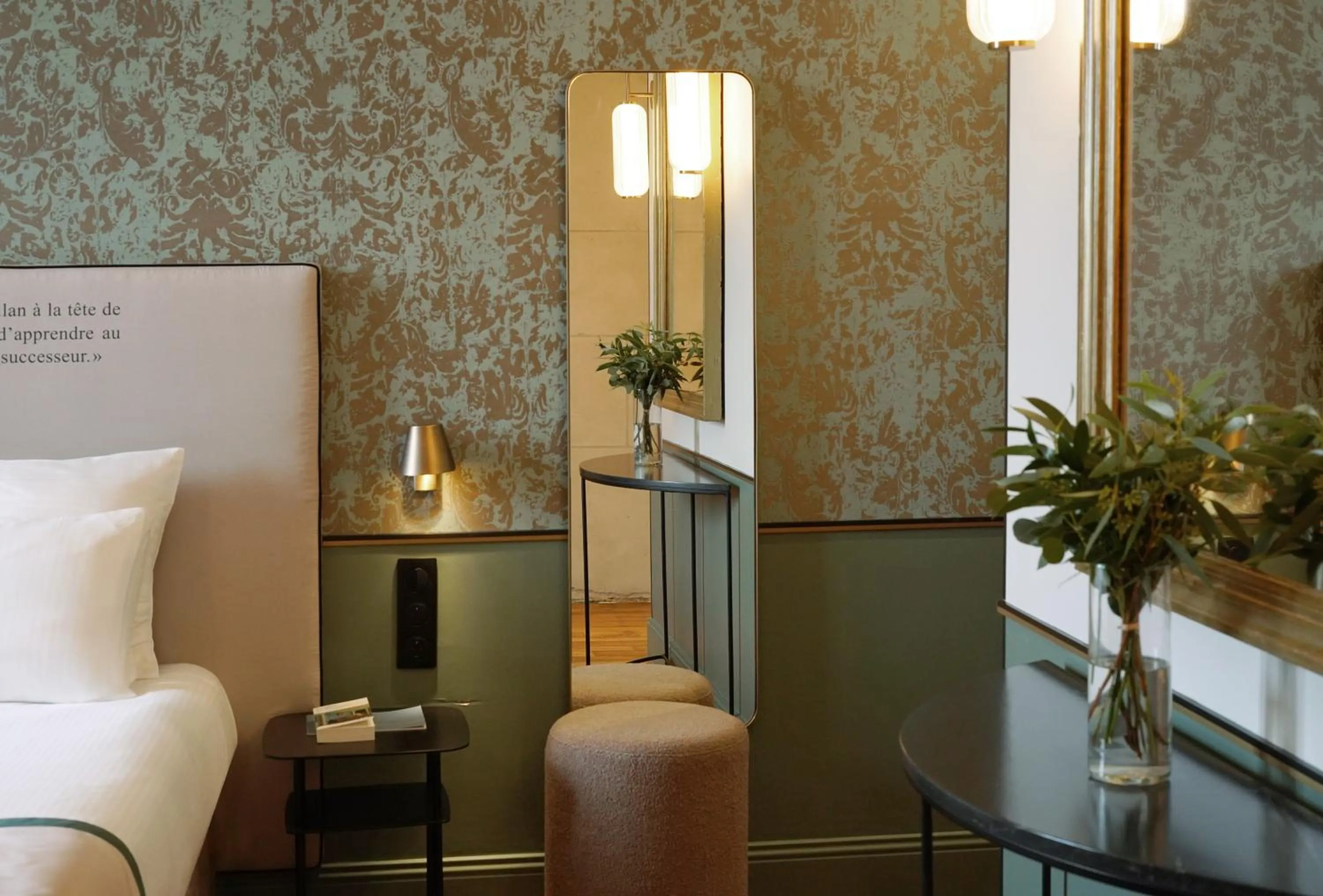 Bedroom in Hôtel Littéraire Stendhal et Spa