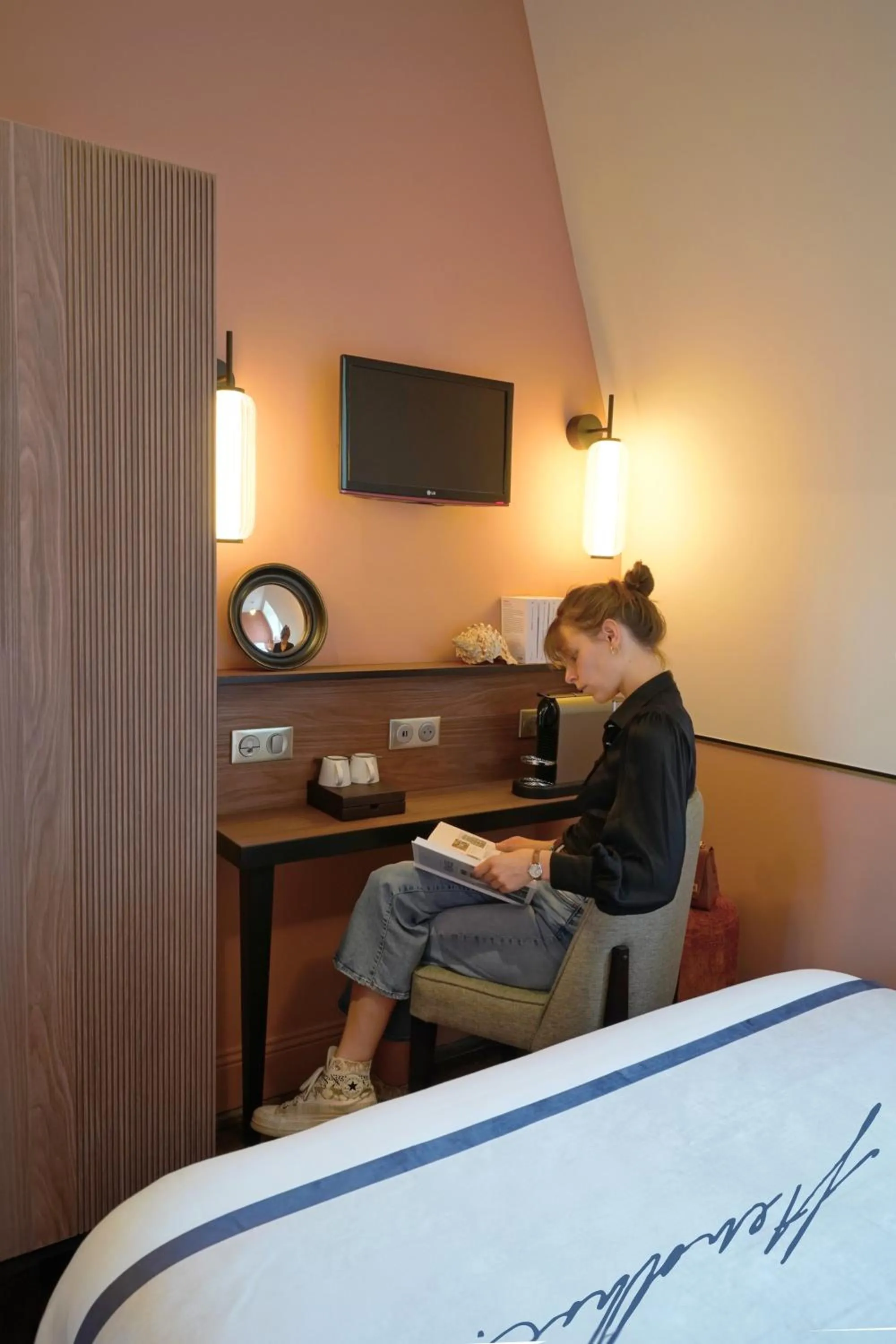 Bed in Hotel Des Prélats