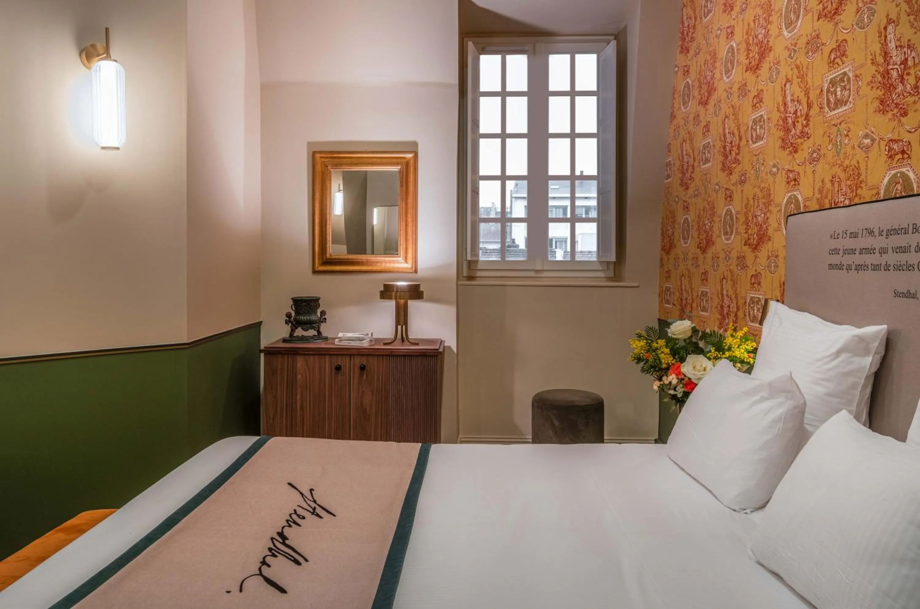Bedroom, Bed in Hôtel Littéraire Stendhal et Spa