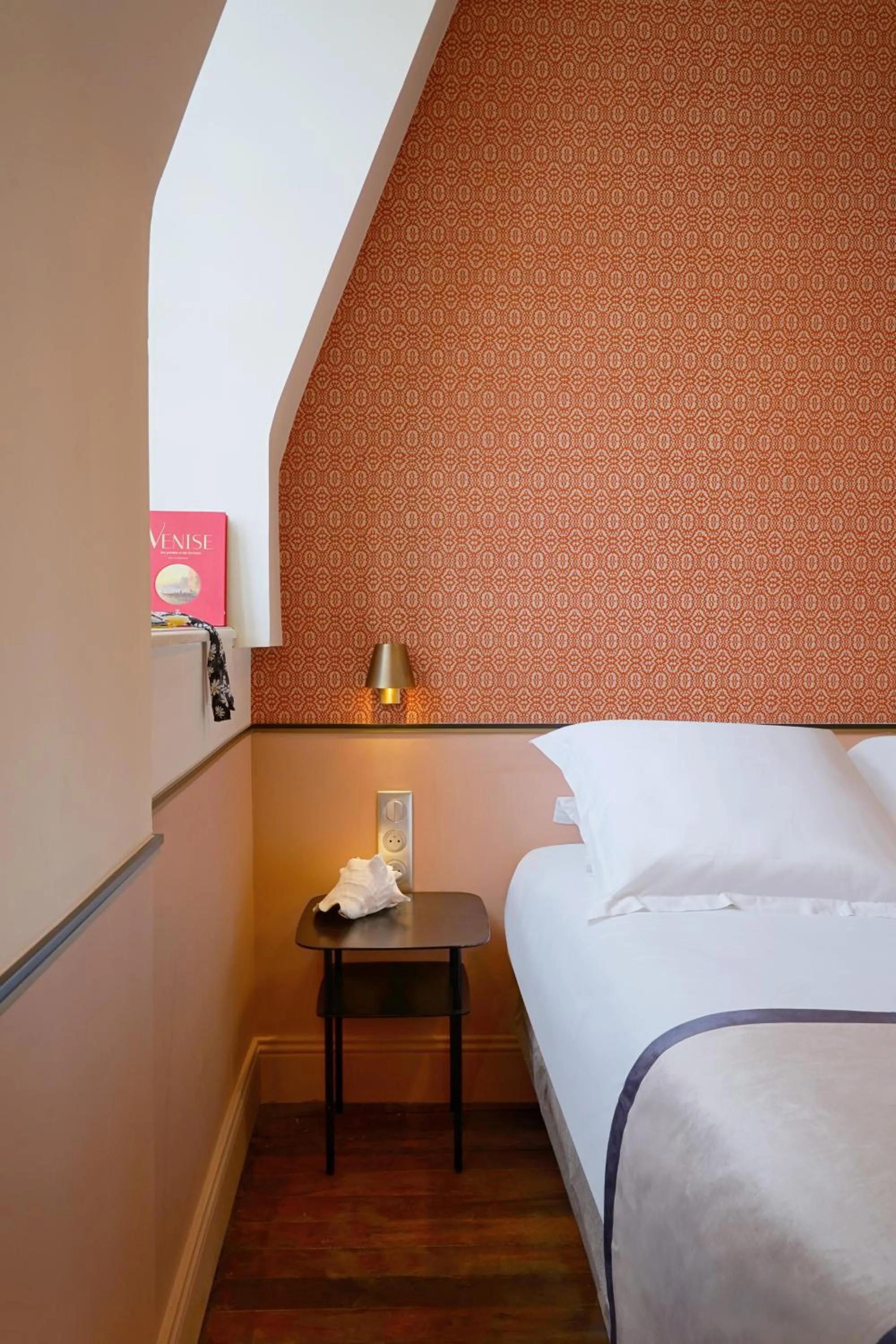 Bed in Hotel Des Prélats