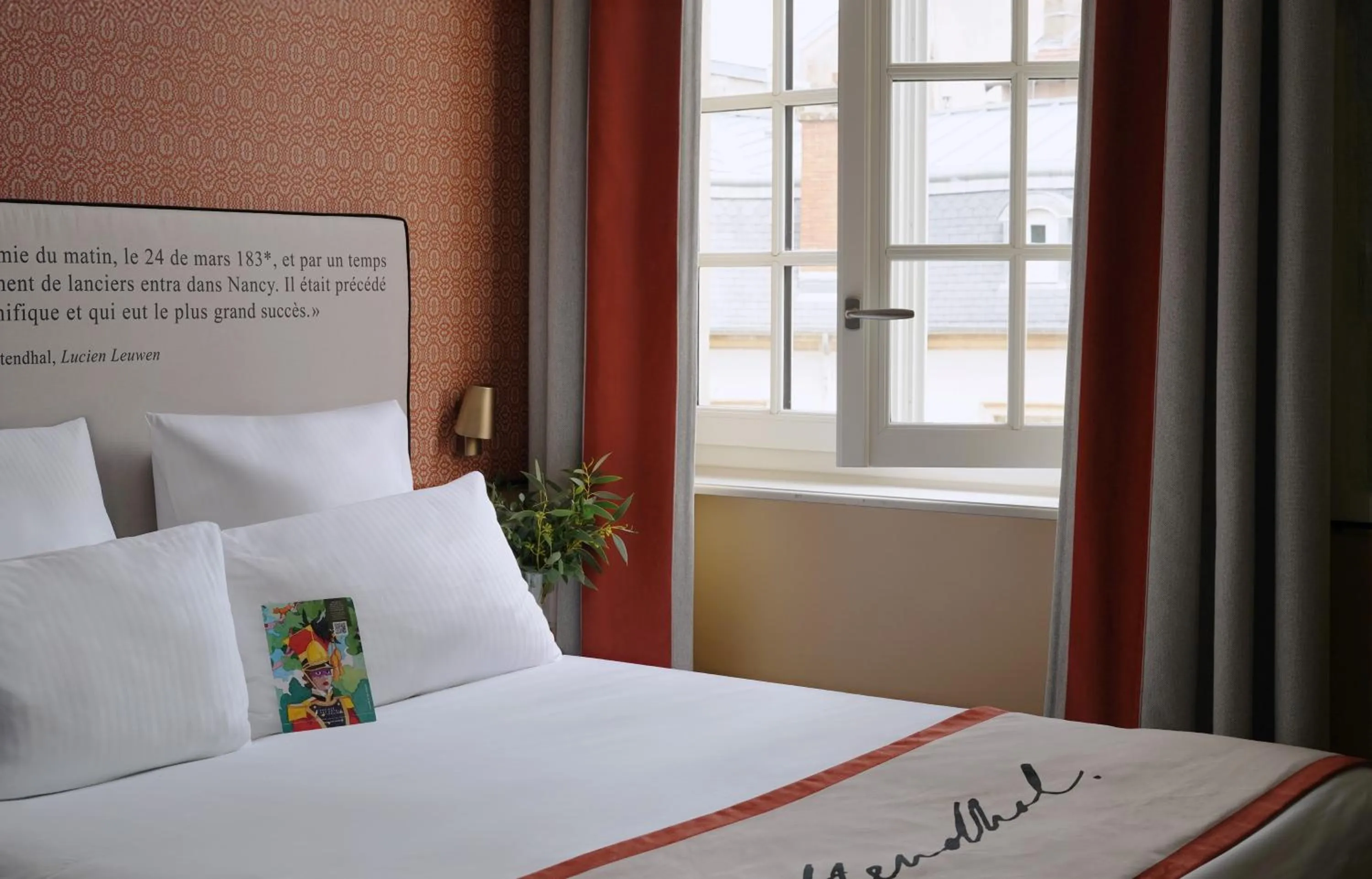 Bedroom, Bed in Hôtel Littéraire Stendhal et Spa