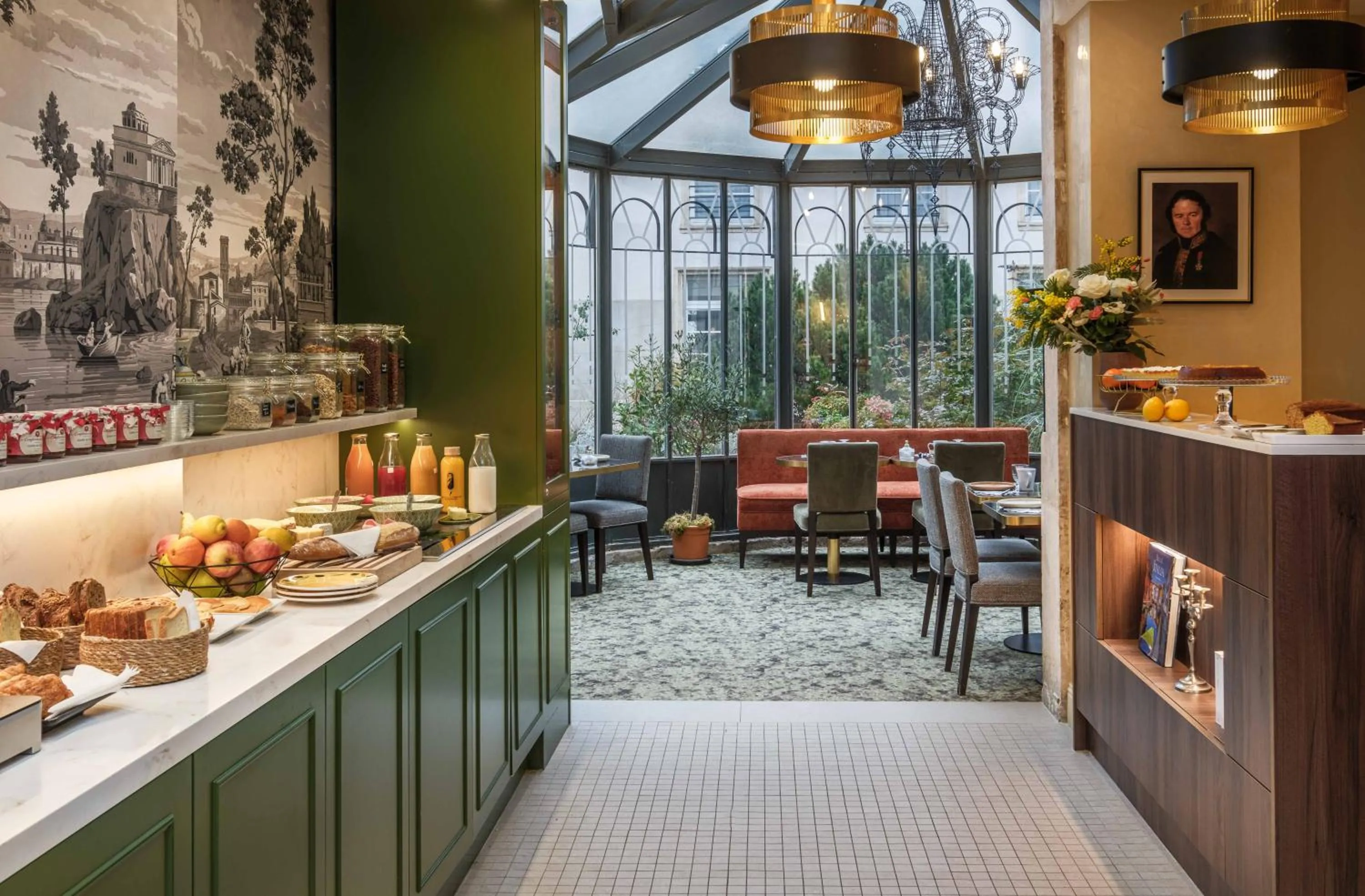 Breakfast in Hôtel Littéraire Stendhal et Spa