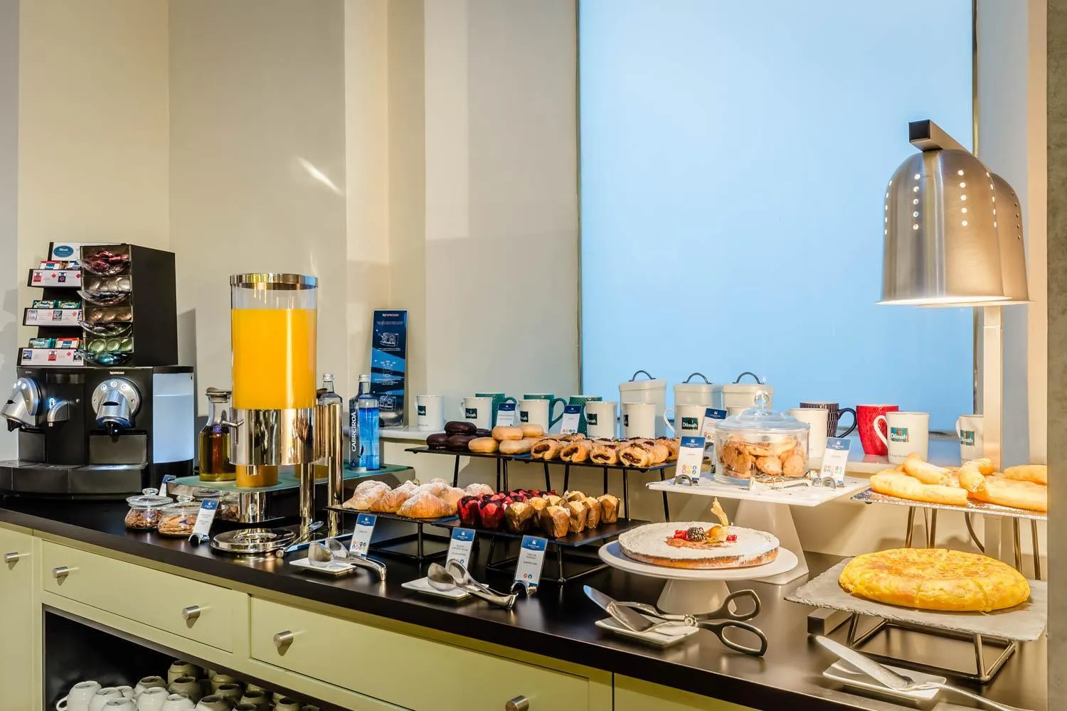 Buffet breakfast in Eurostars Asta Regia Jerez