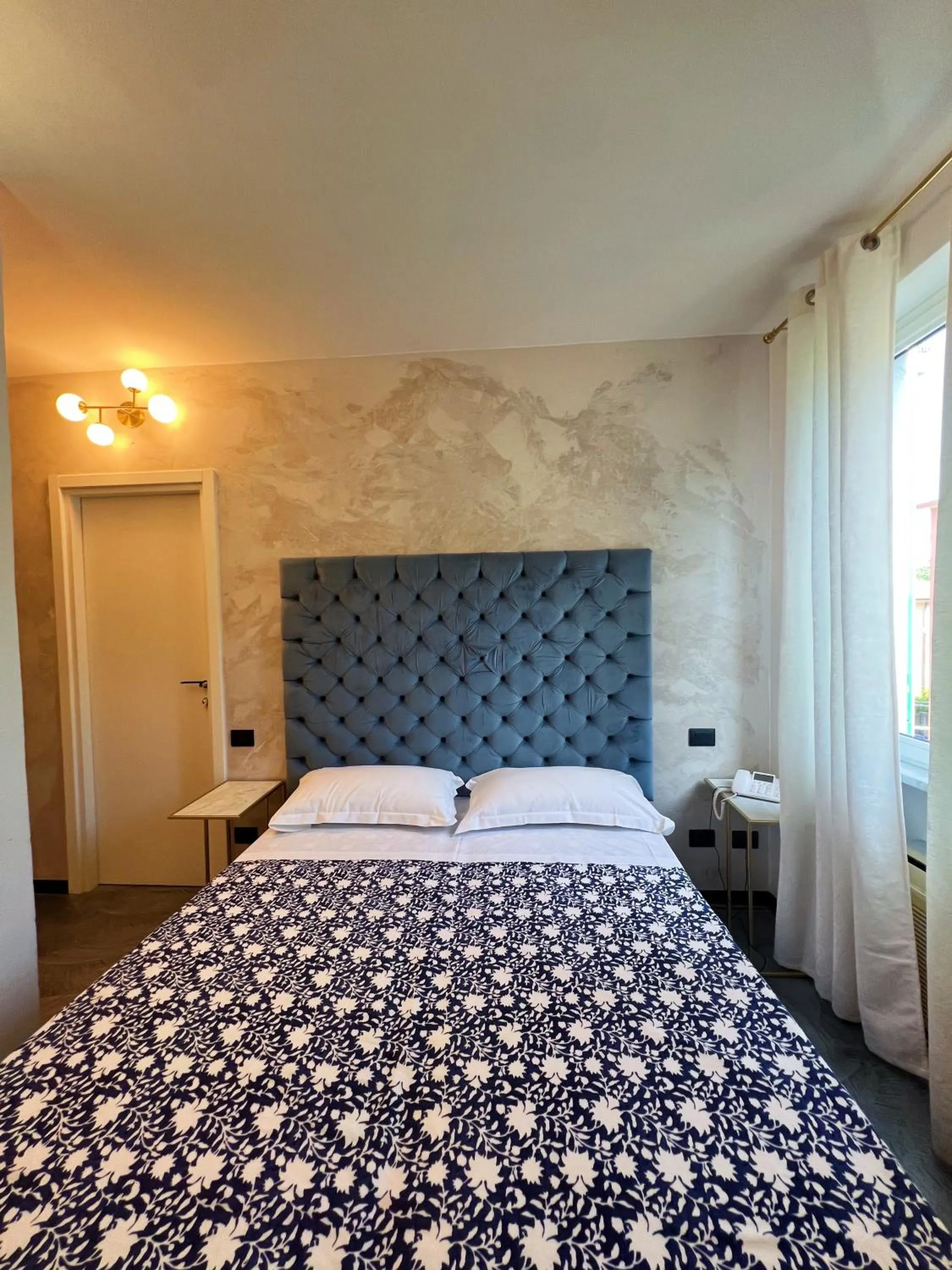 Bed in Hotel Le Grazie