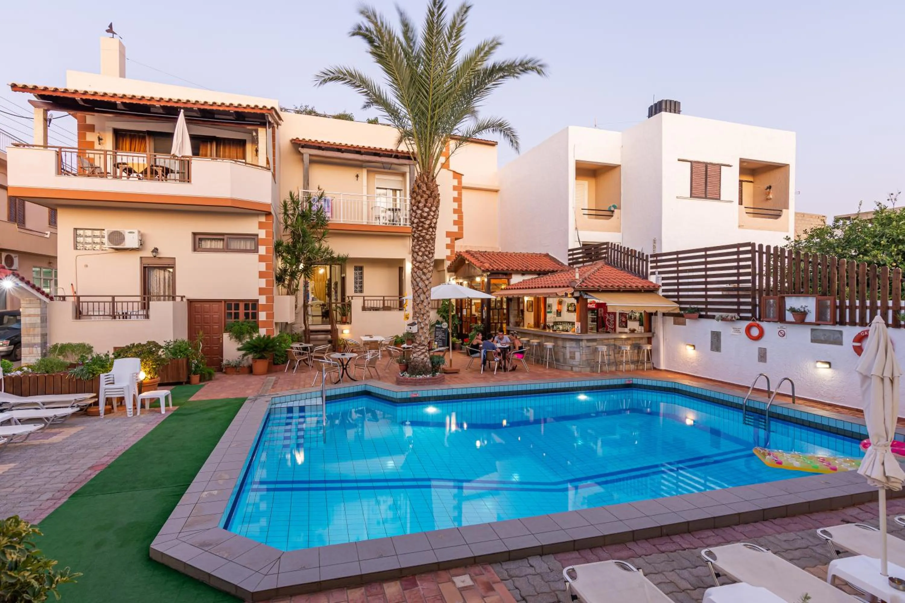 Swimming pool in Galini Apartments