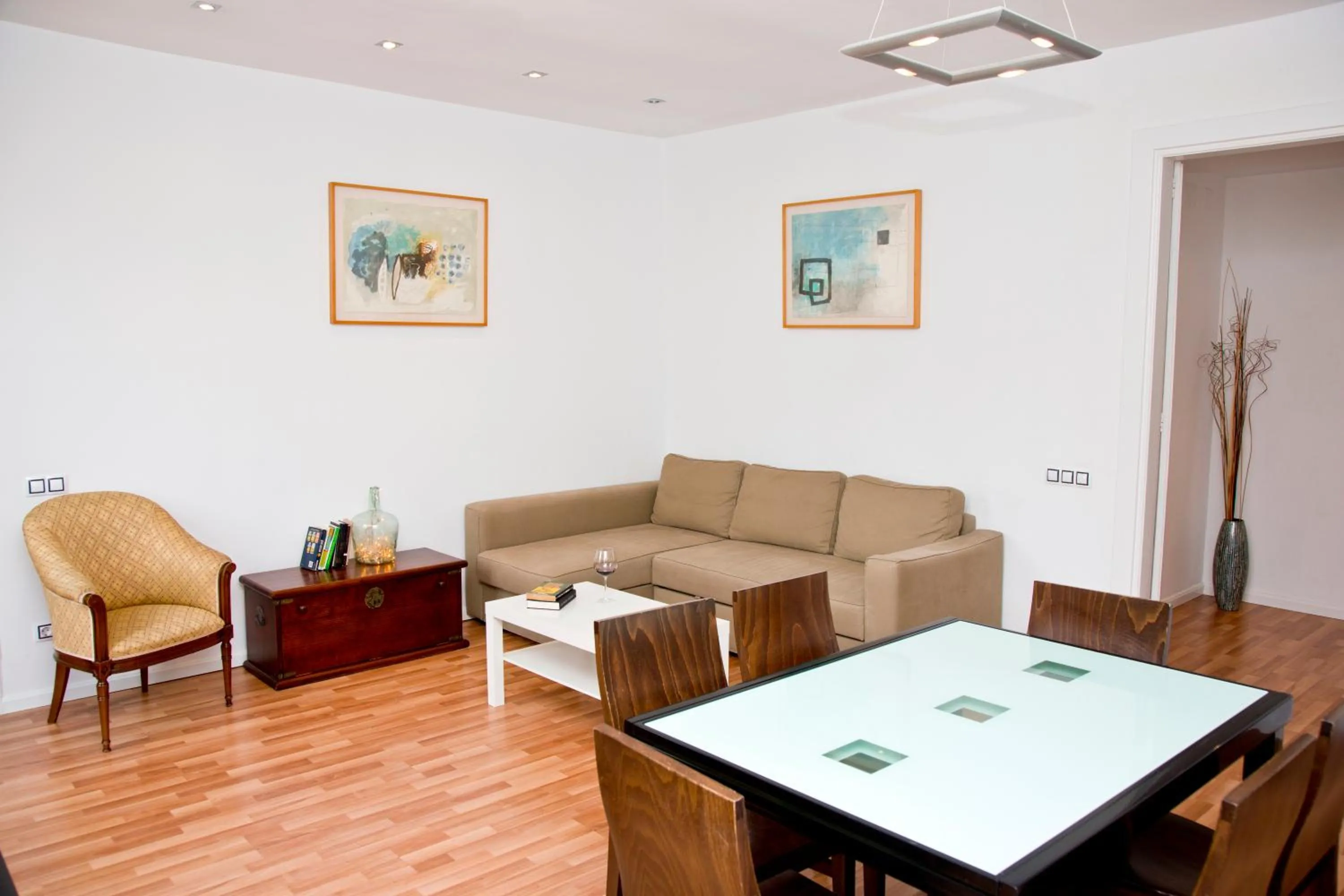 Claris Apartments