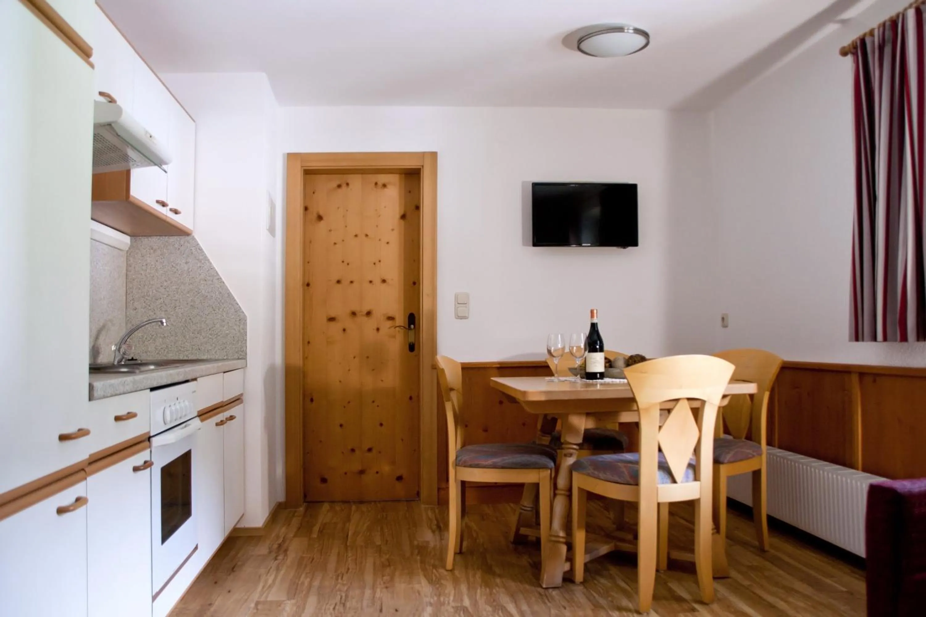 kitchen in Hotel & Suites Glück Auf