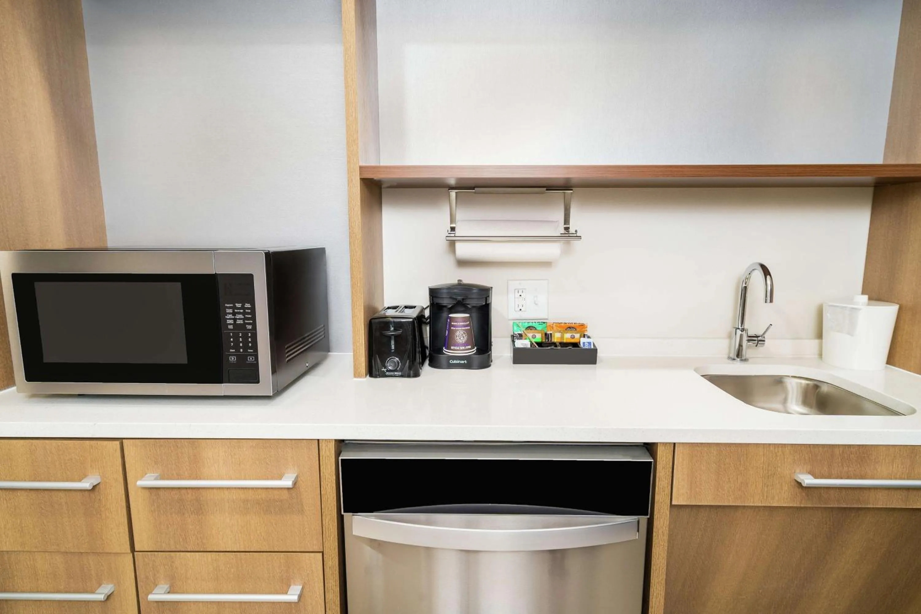 Kitchen or kitchenette in Home2 Suites By Hilton San Antonio At The Rim, Tx