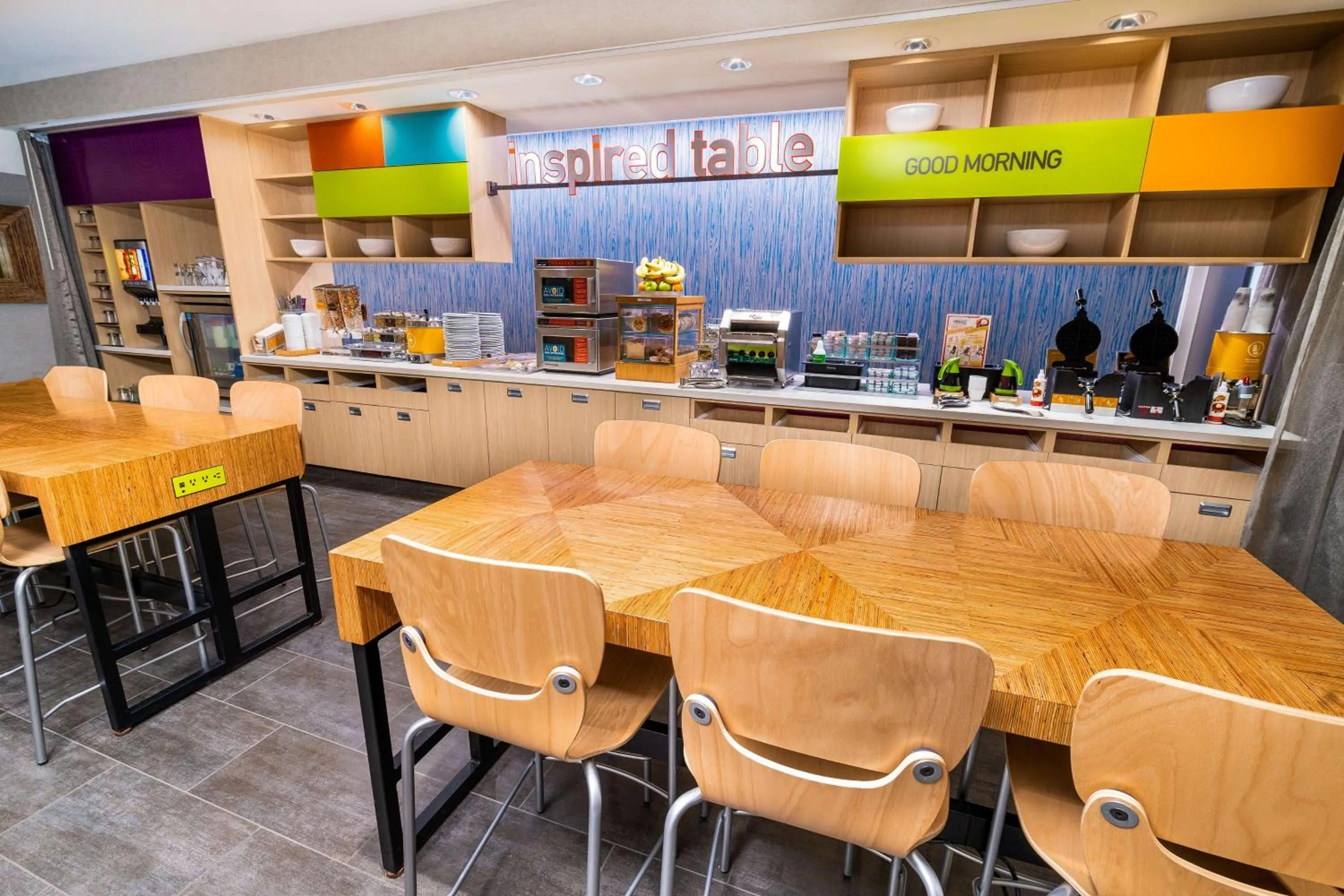 Breakfast in Home2 Suites By Hilton San Antonio At The Rim, Tx