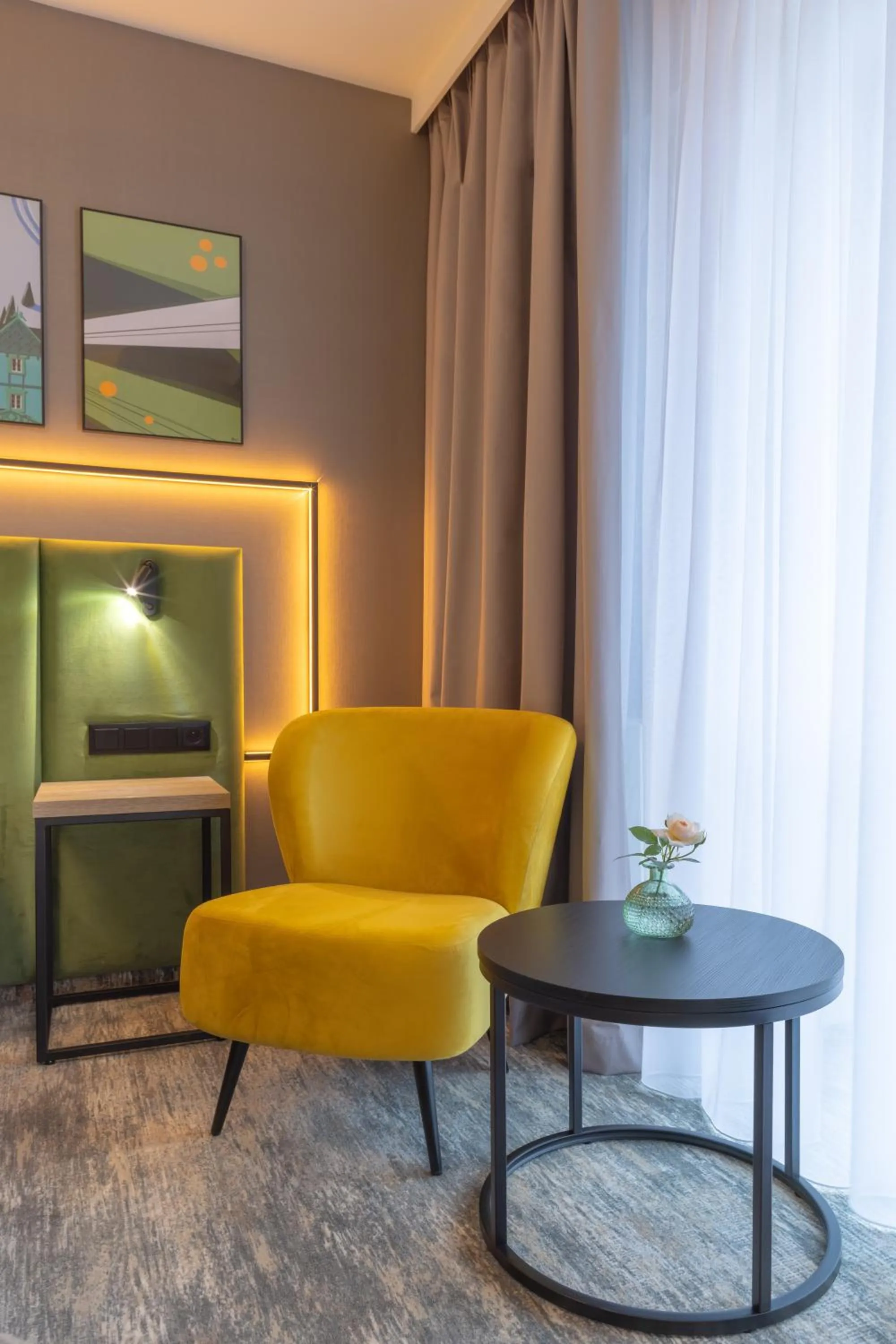 Seating area in Hotel Krynica Conference & SPA