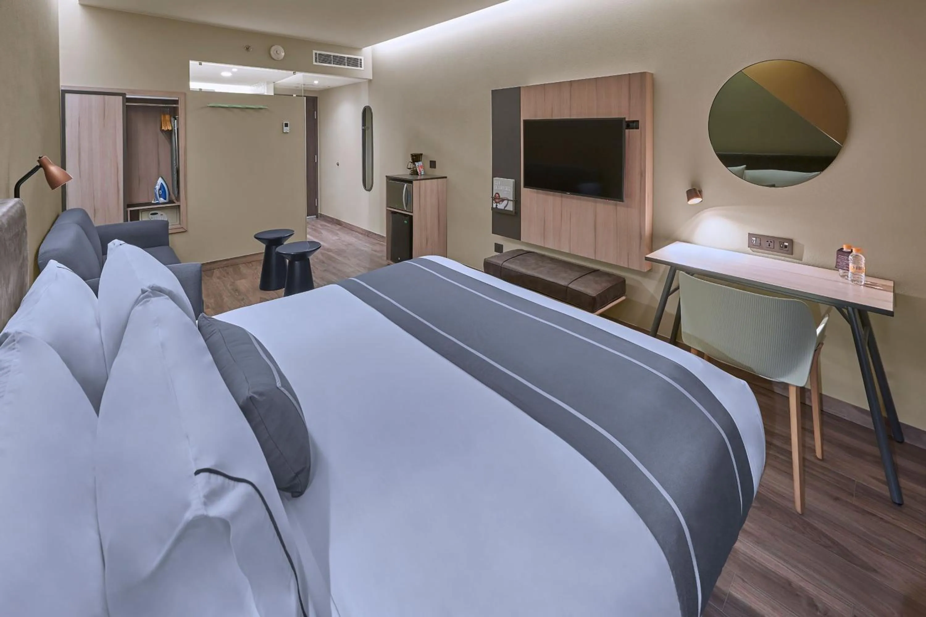 Bedroom, Bed in City Express Plus by Marriott Tampico