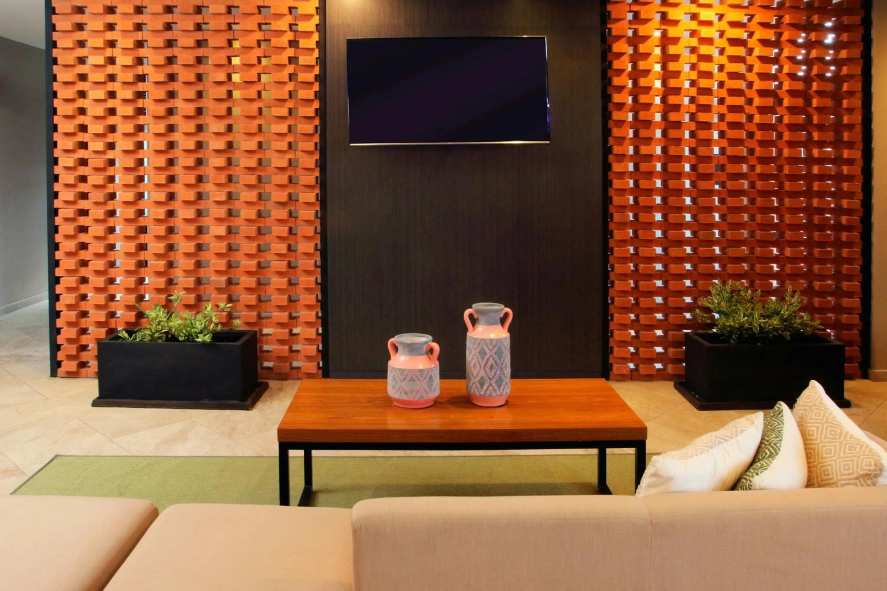 Lobby or reception in City Express Plus by Marriott Tampico