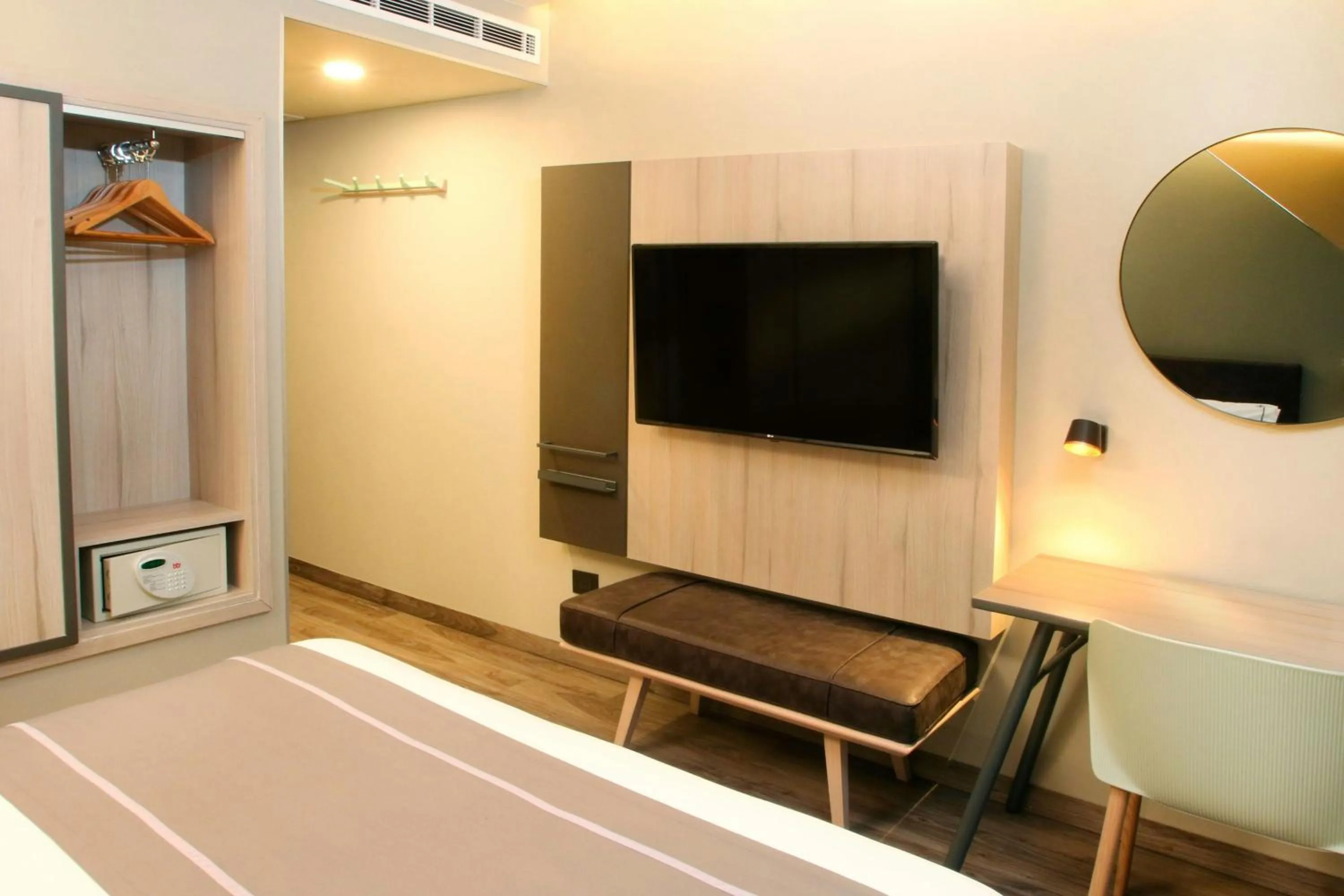 Bedroom, Bed in City Express Plus by Marriott Tampico