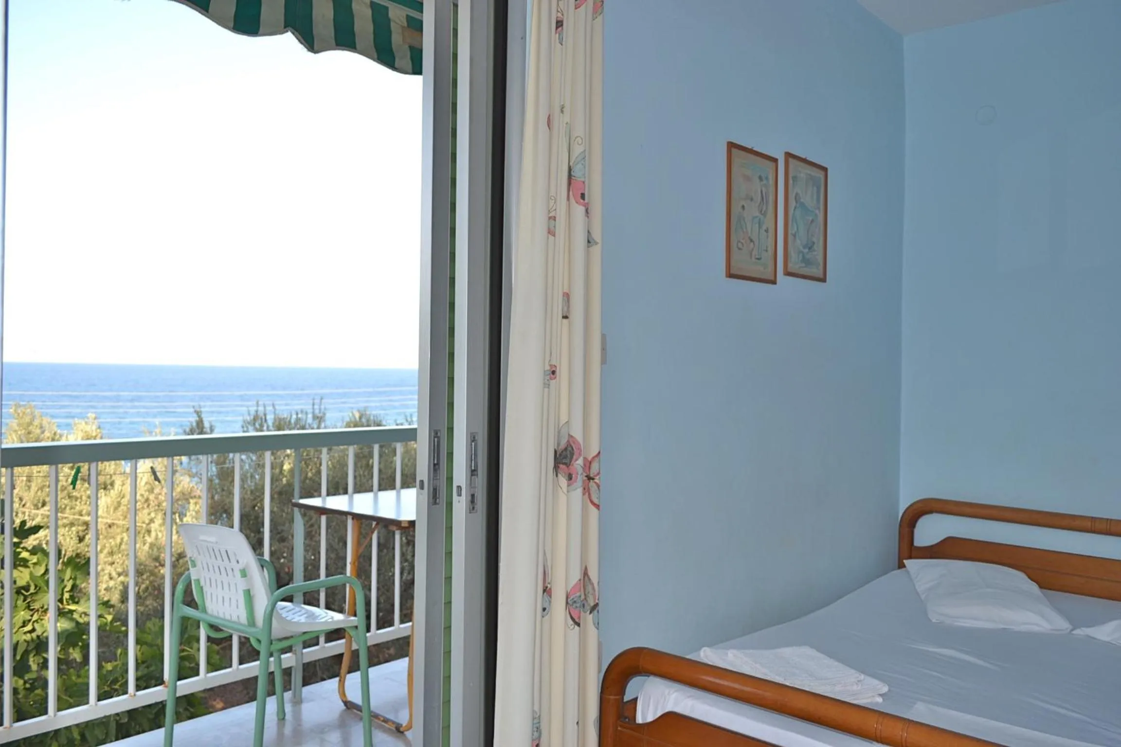 Balcony/Terrace, Bed in Oniro Apartments