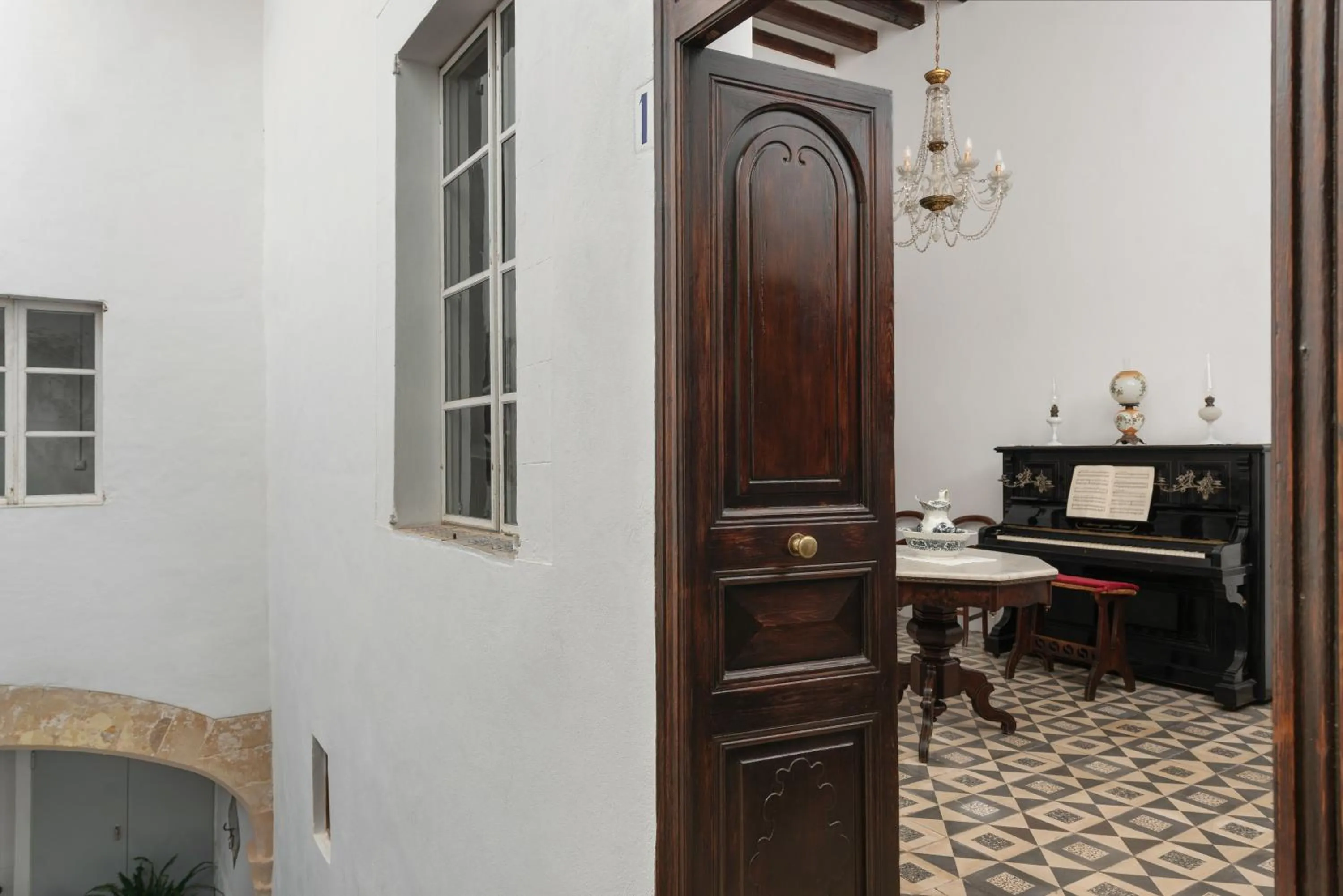 Lounge or bar in Hostal Pons