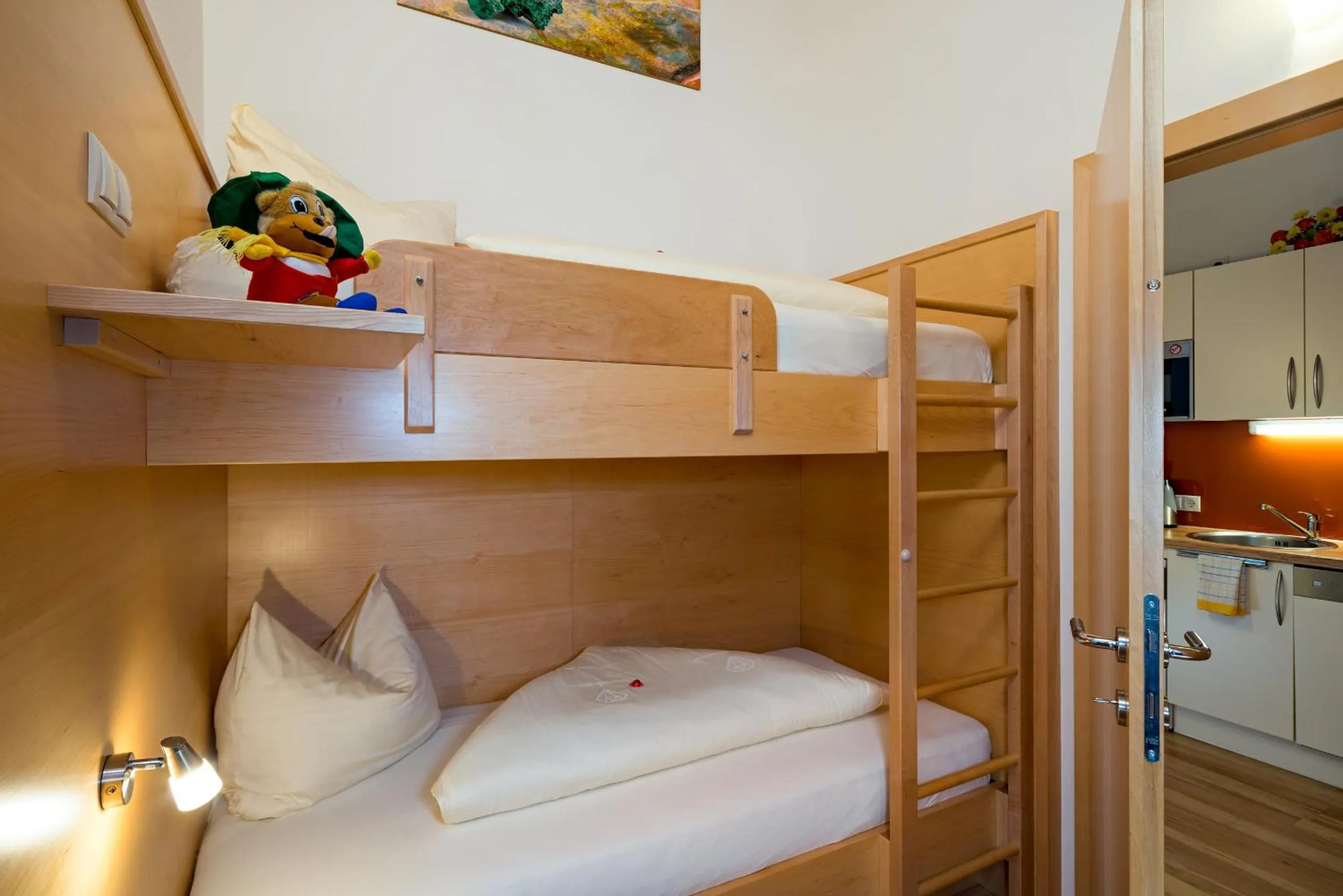 Bed in Aparthotel Alpendiamant Serfaus Wachter GmbH