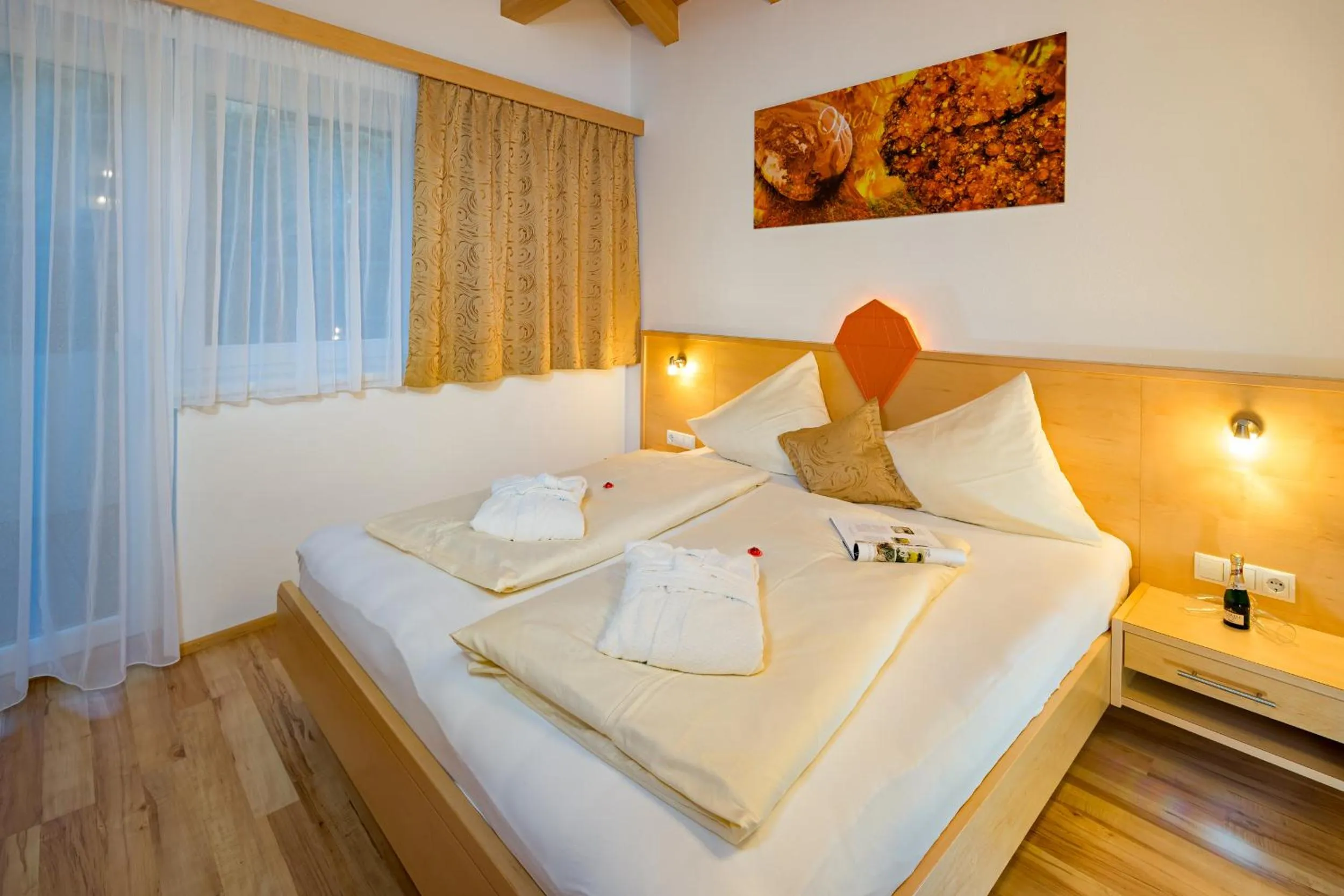 Bed in Aparthotel Alpendiamant Serfaus Wachter GmbH