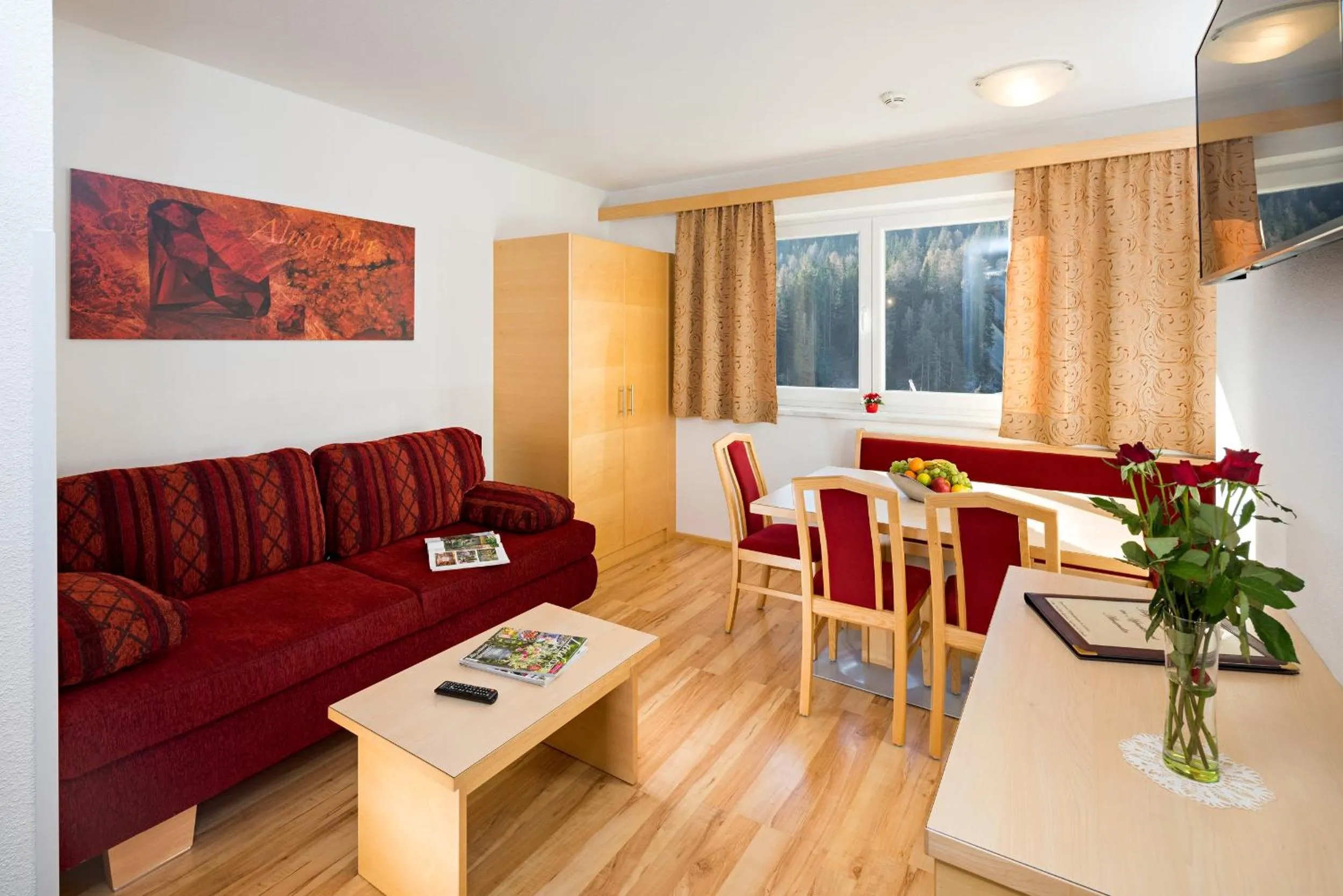 Seating area in Aparthotel Alpendiamant Serfaus Wachter GmbH