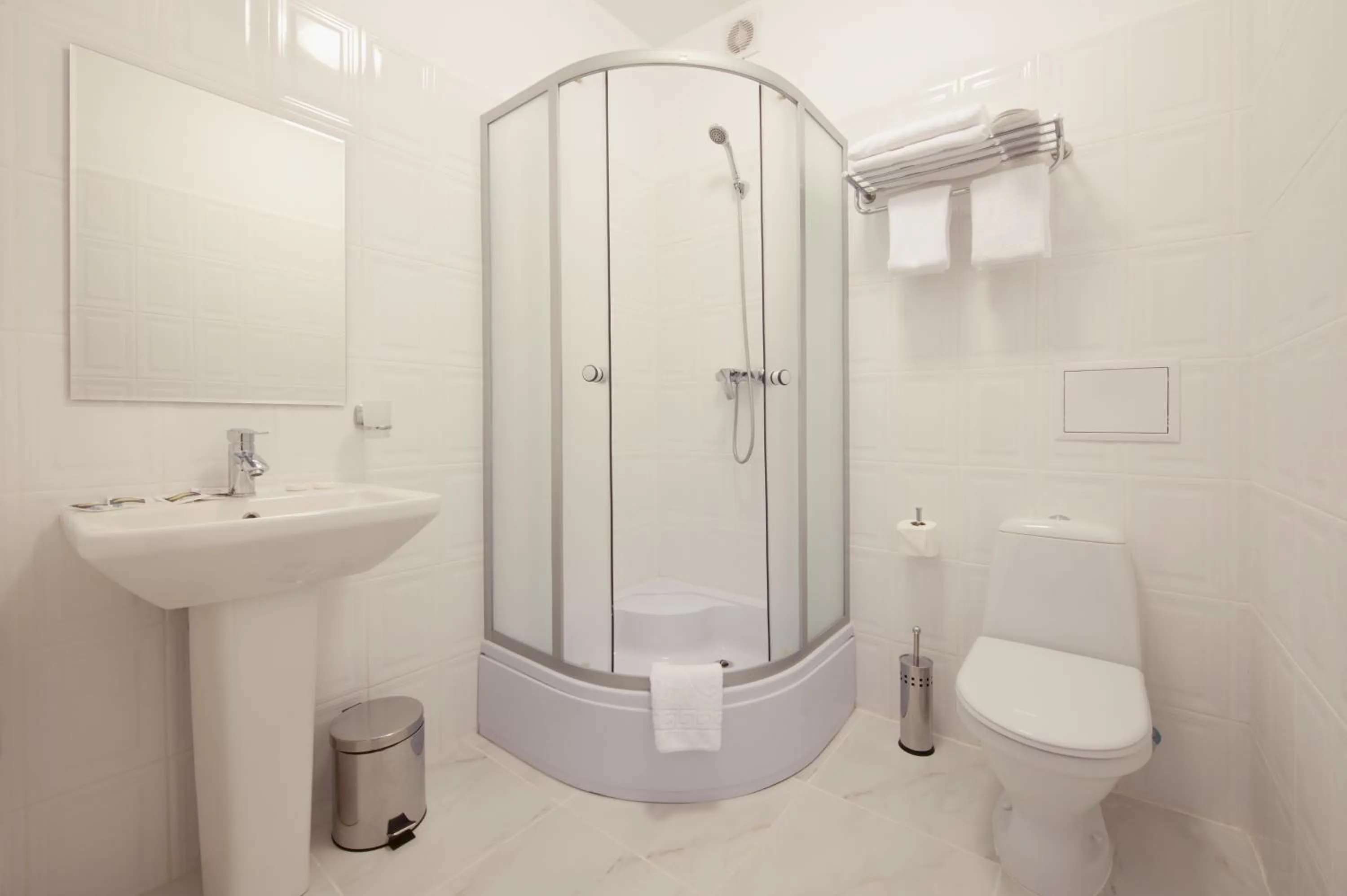 Bathroom in Geneva Resort Hotel