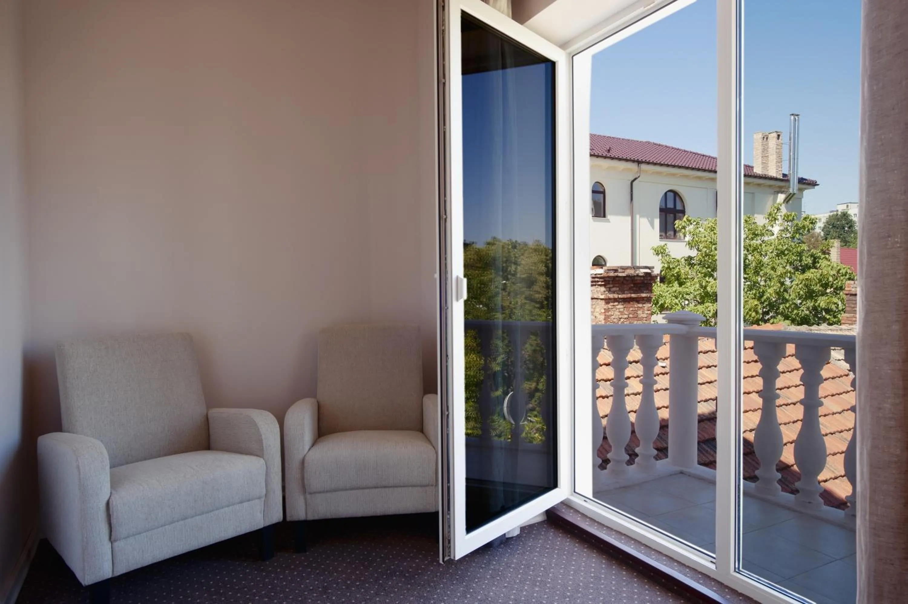 Decorative detail in Geneva Resort Hotel