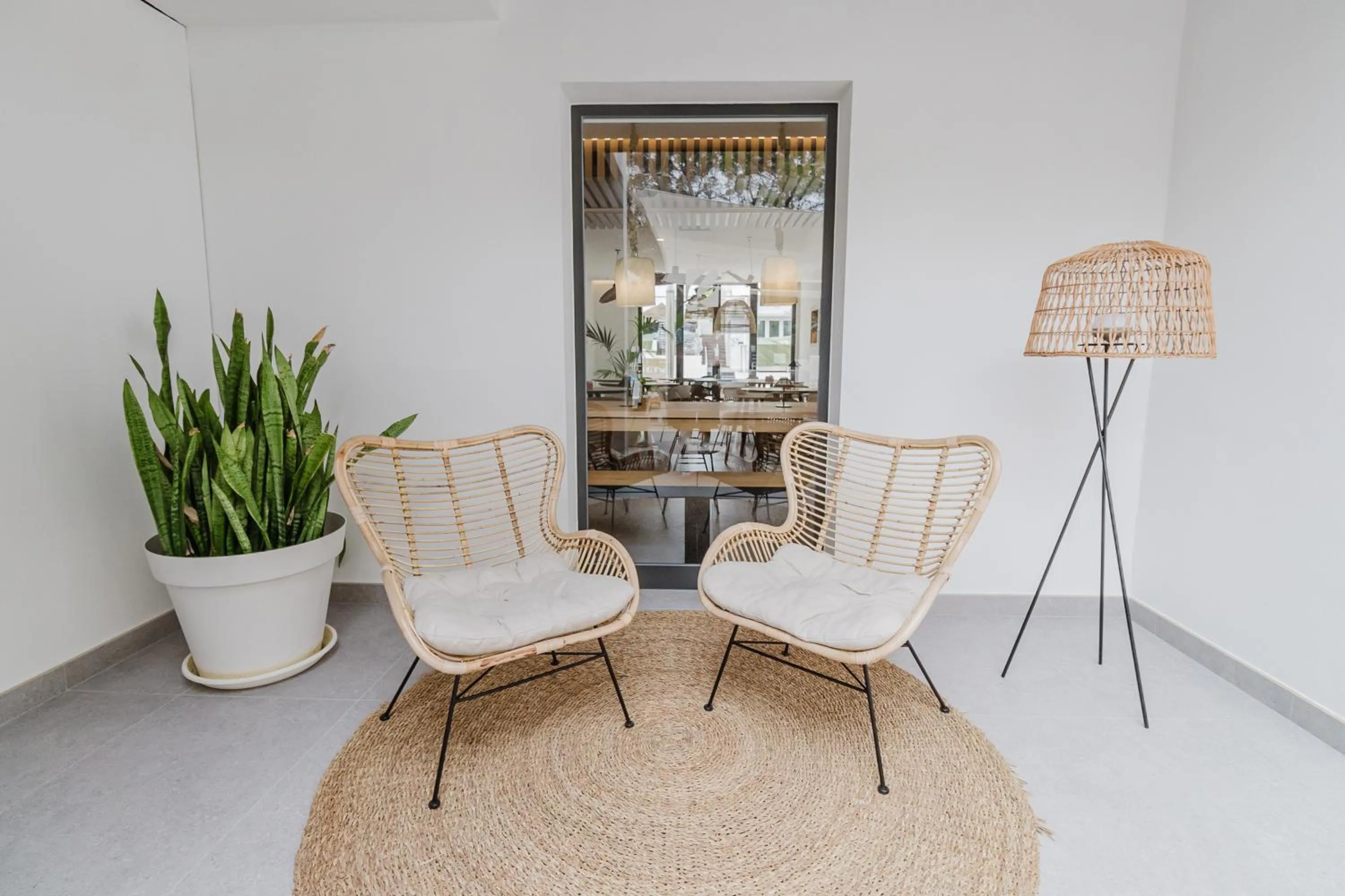 Living room in Apartamentos Es Pujols - Emar Hotels