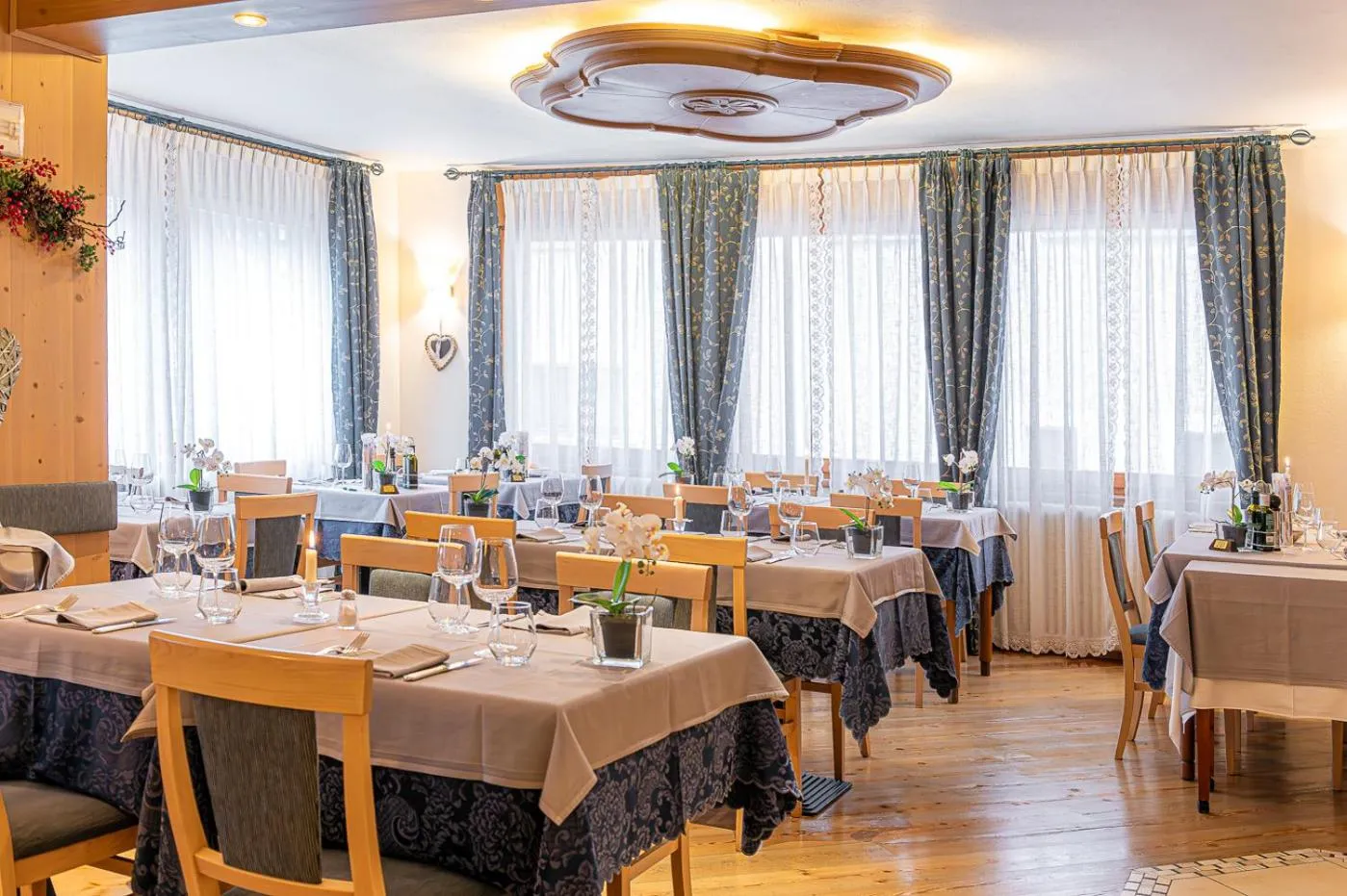 Restaurant/places to eat in Hotel Pedranzini