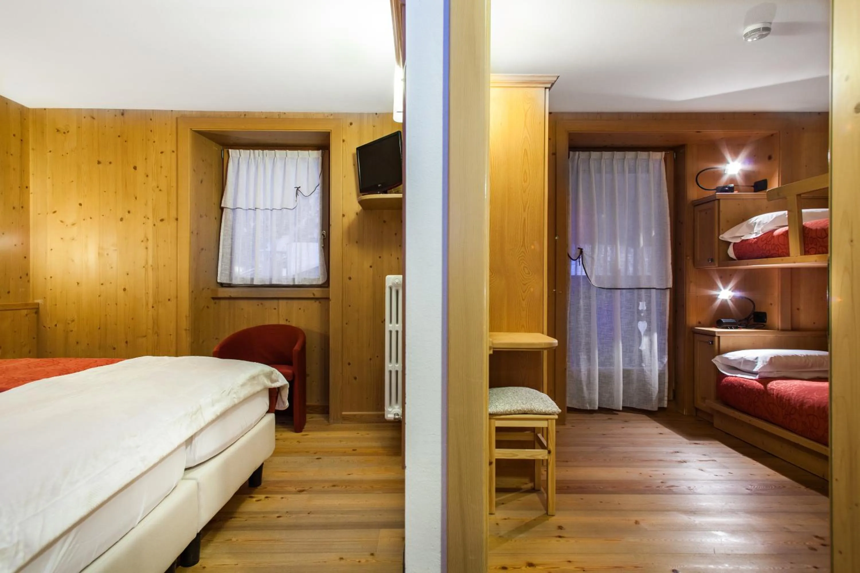 Photo of the whole room, Bed in Hotel Pedranzini