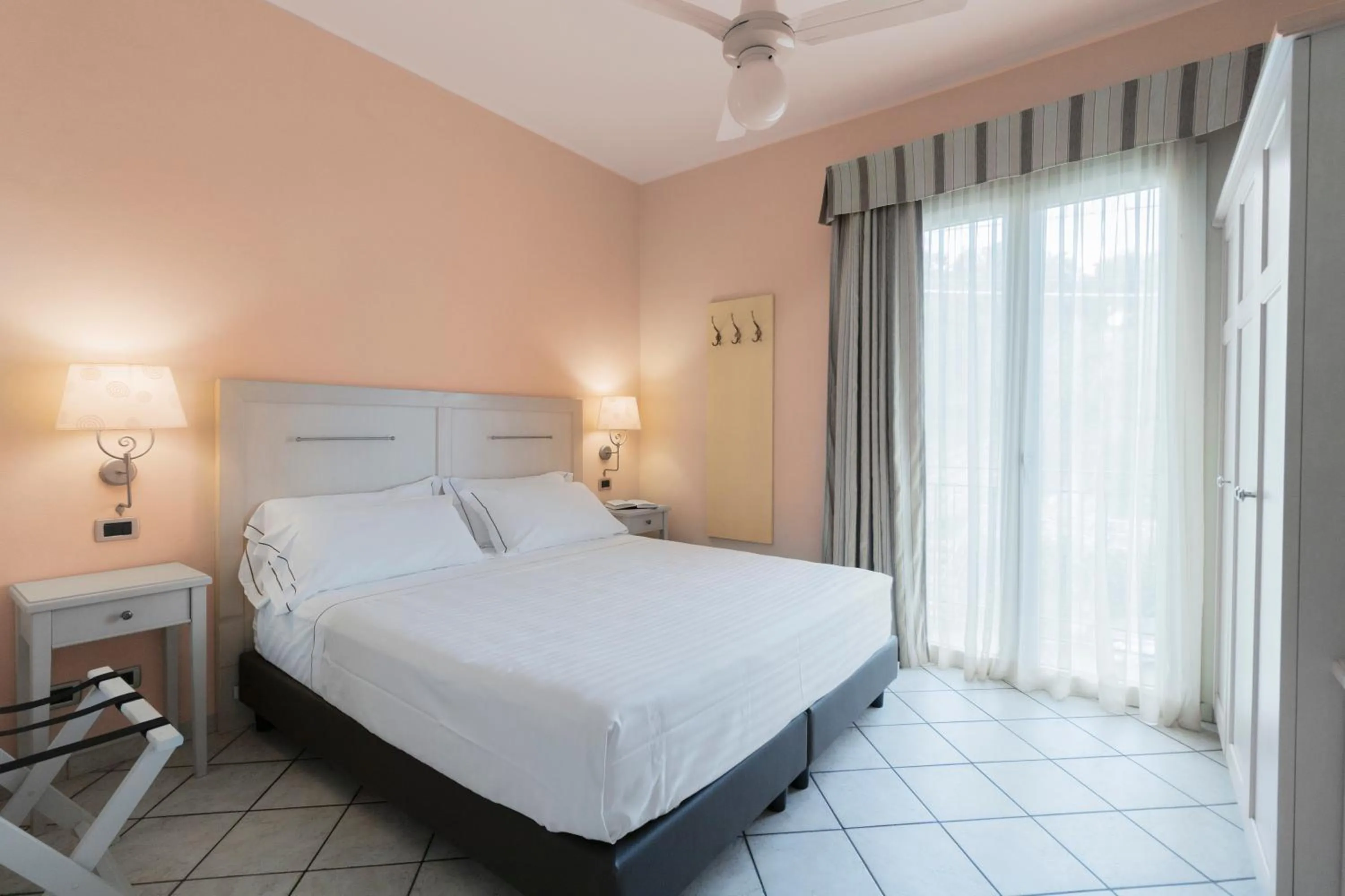 Bedroom, Bed in Hotel Liliana Diano Marina