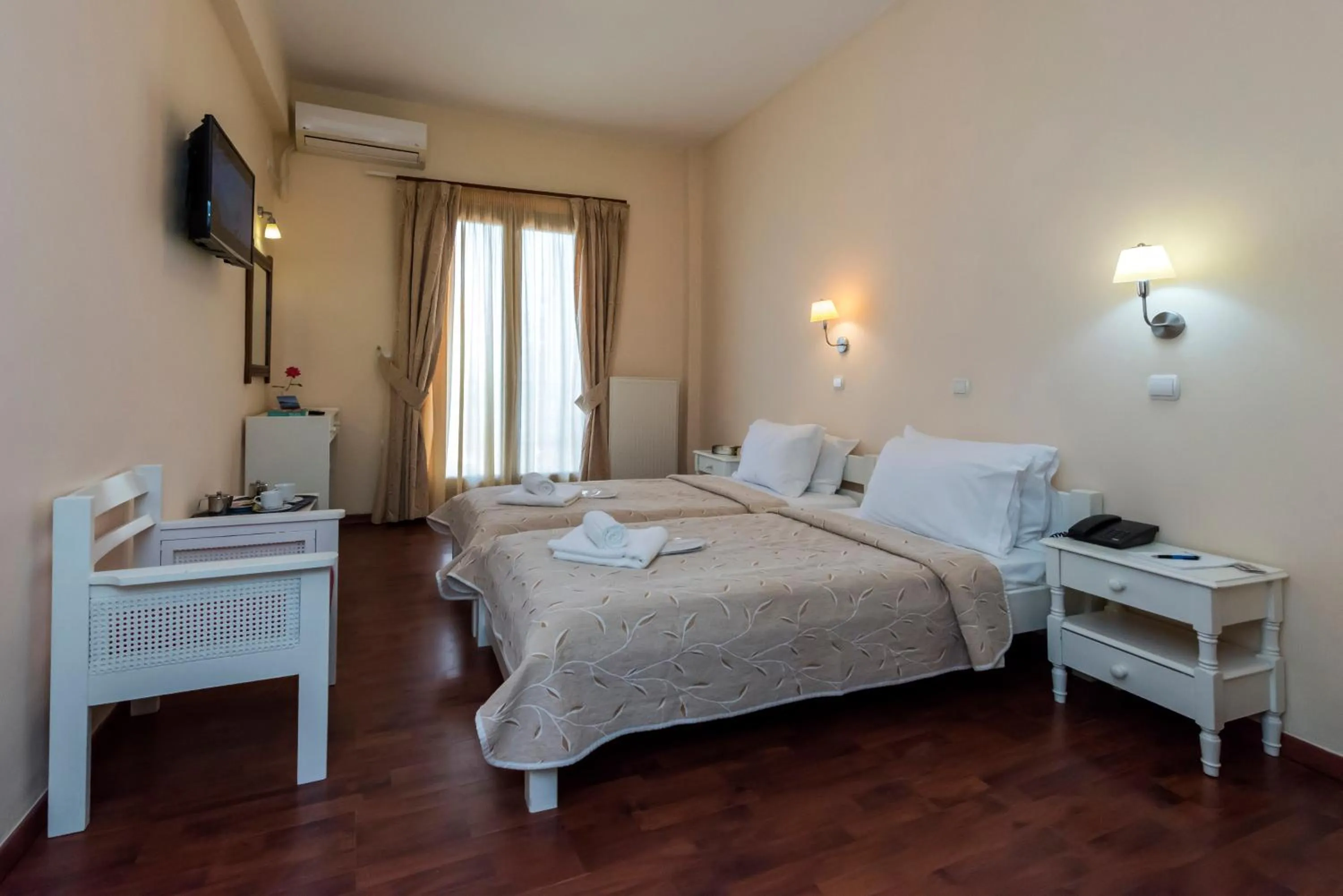 Bedroom, Bed in Akroyali Hotel & Villas