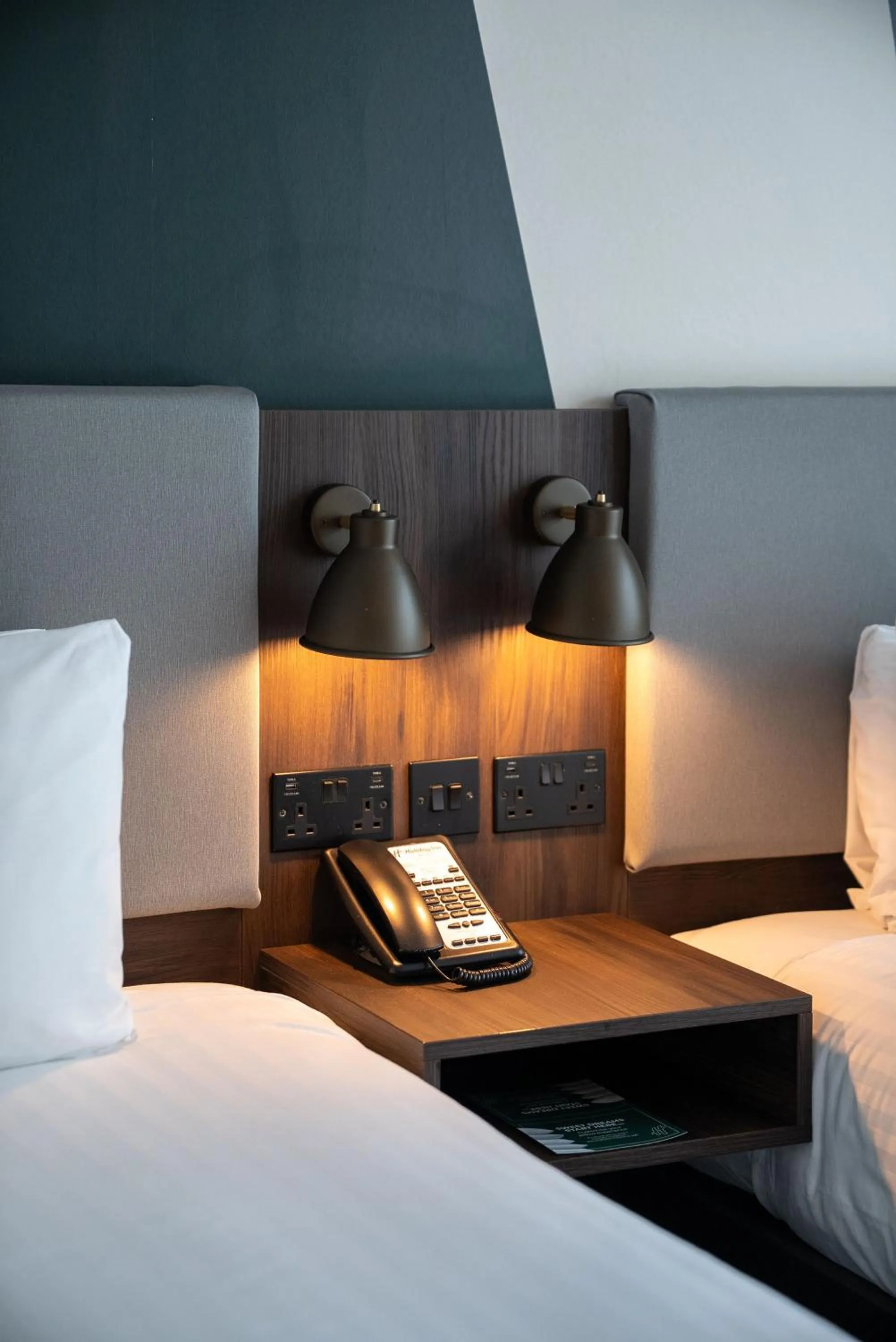 Bedroom, Bed in Holiday Inn London - Whitechapel by IHG