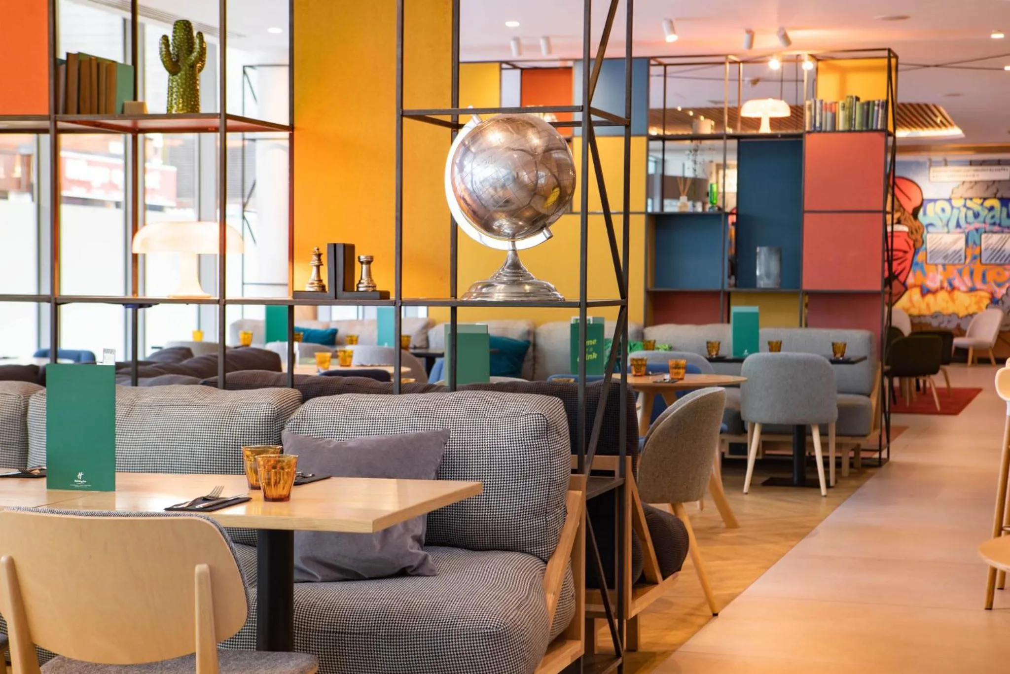 Restaurant/places to eat in Holiday Inn London - Whitechapel by IHG