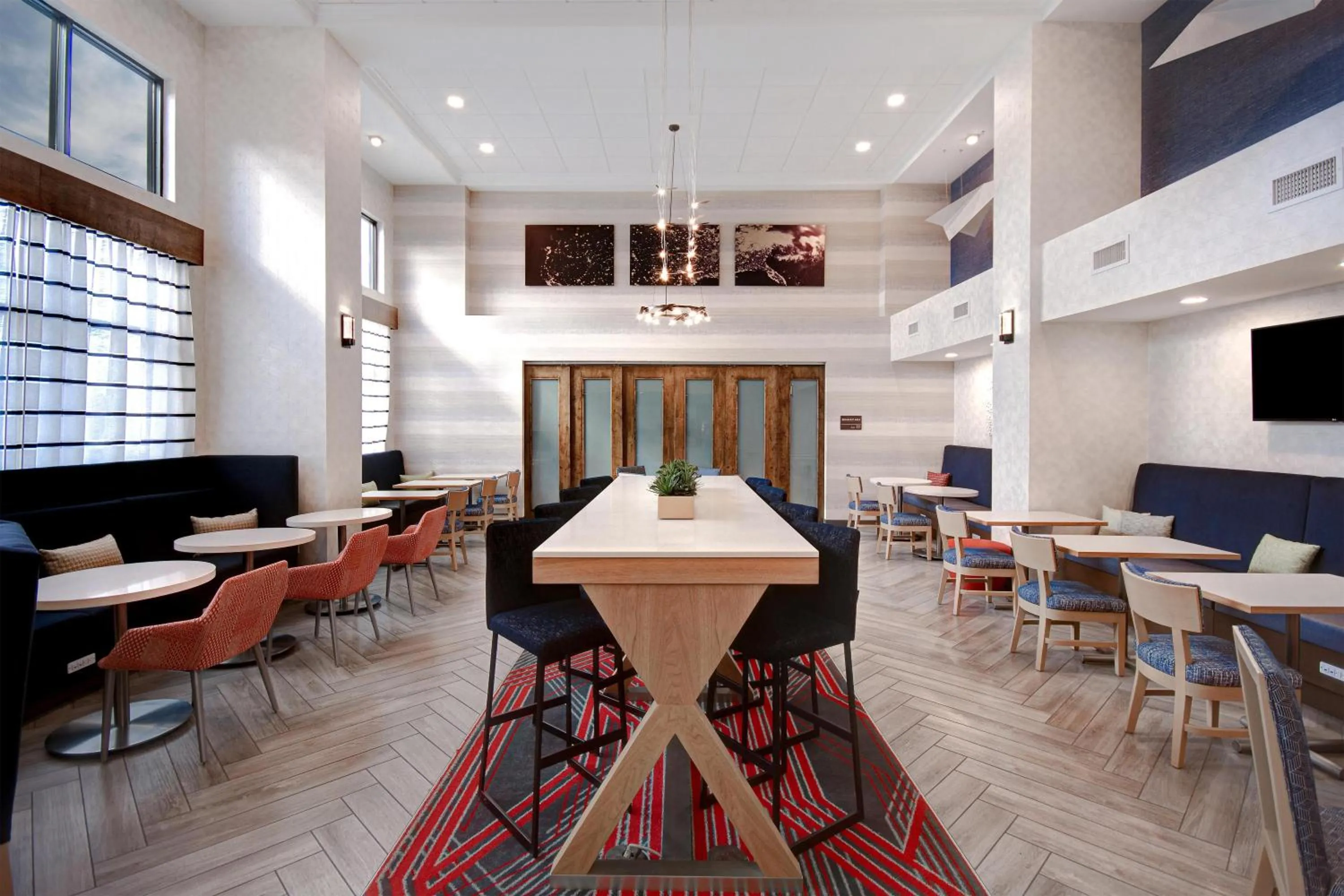 Lobby or reception in Hampton Inn & Suites Dayton-Vandalia