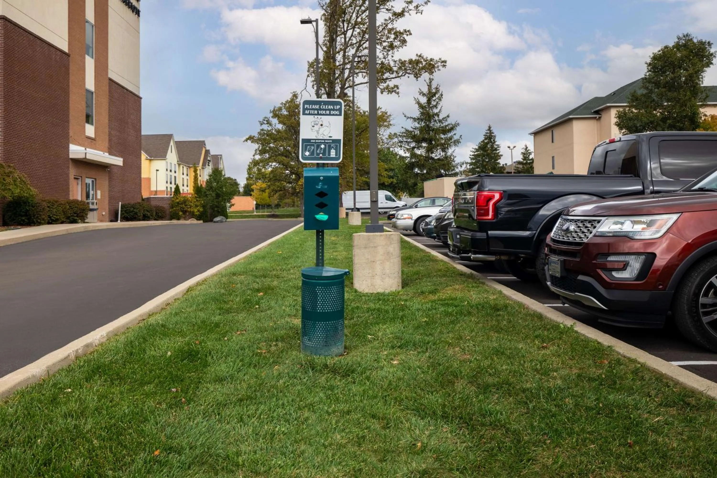 Property building in Hampton Inn & Suites Dayton-Vandalia