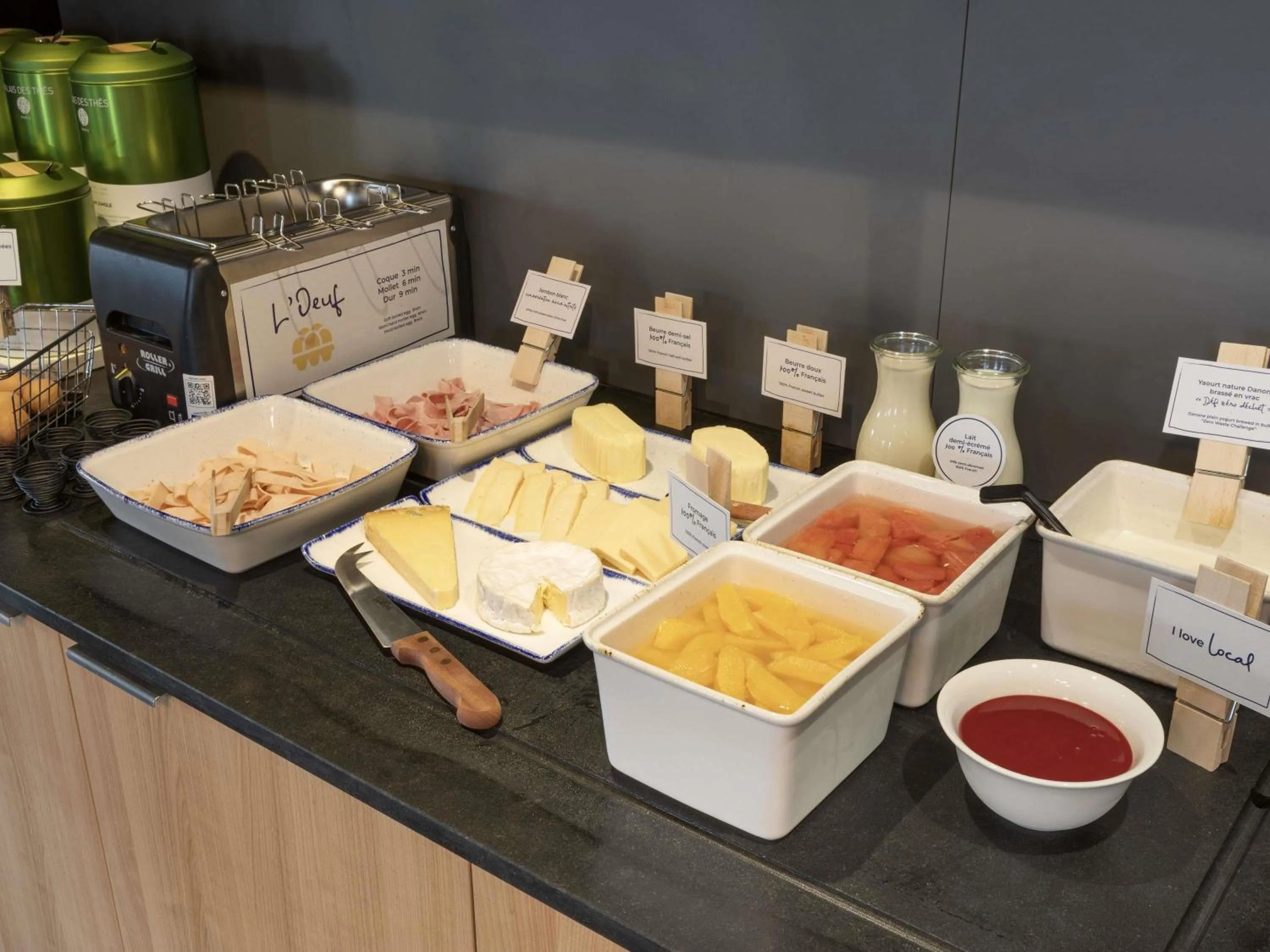 Restaurant/places to eat in ibis Douai Dechy